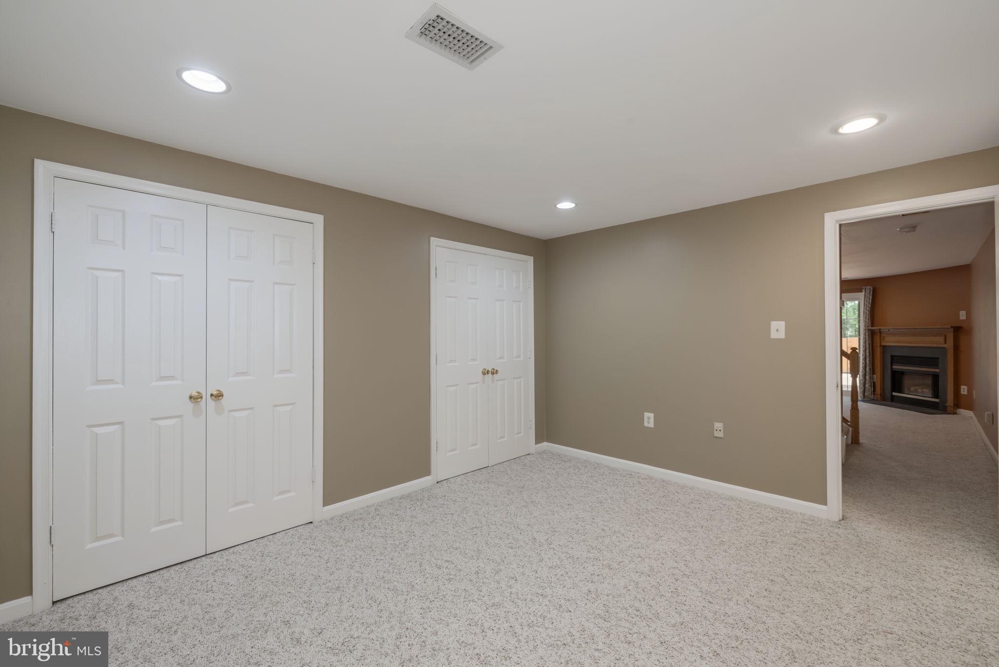 THE MEWS - Residential