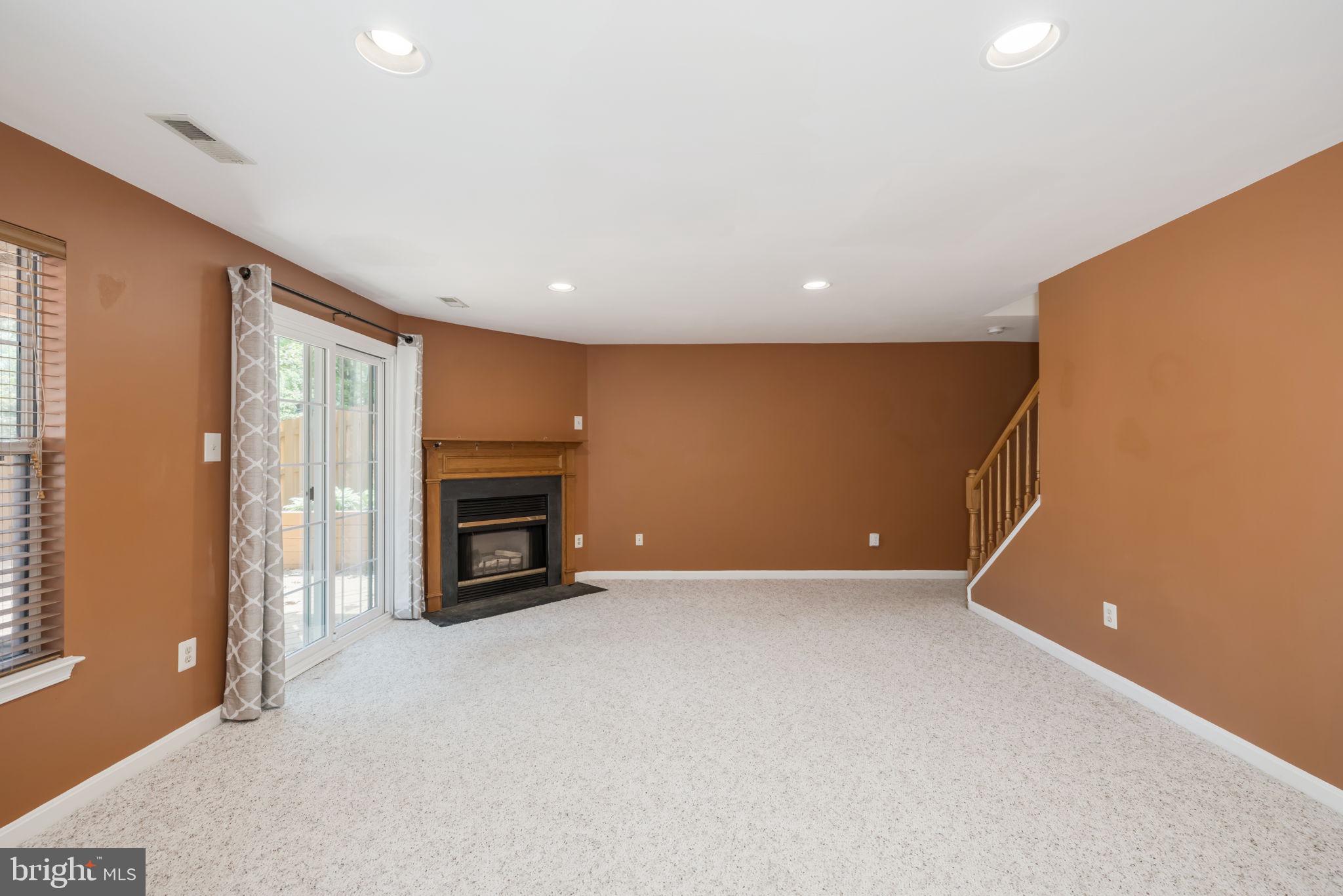 THE MEWS - Residential