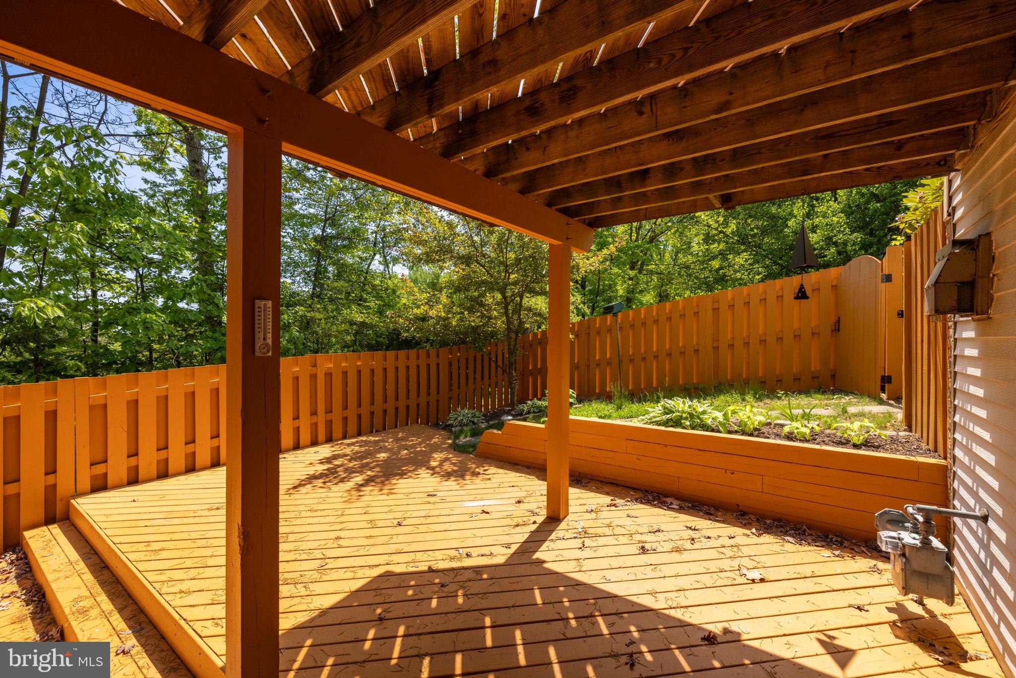 THE MEWS - Residential