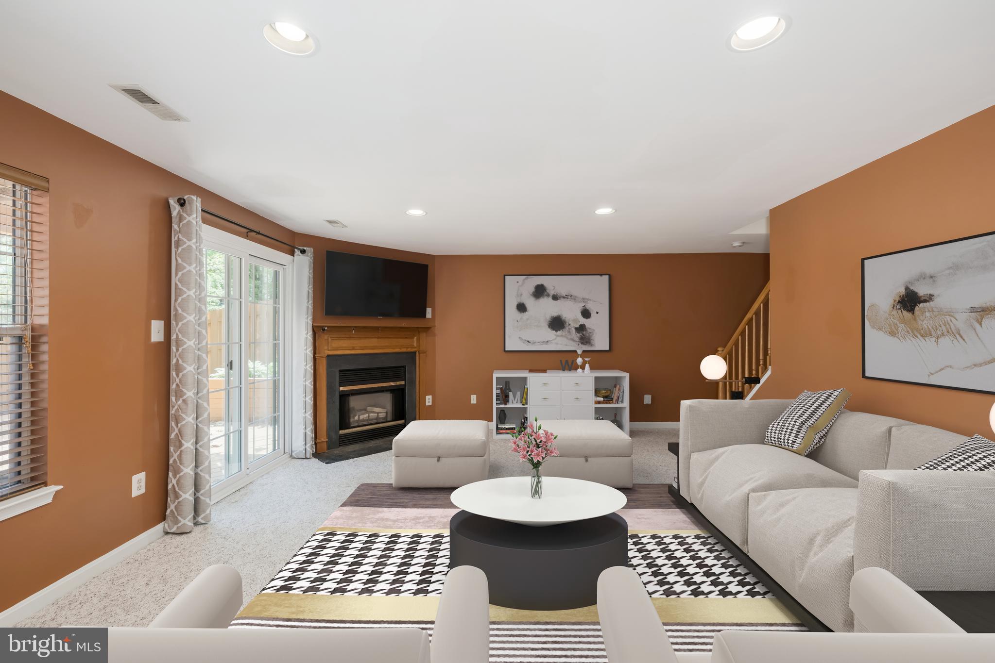 THE MEWS - Residential