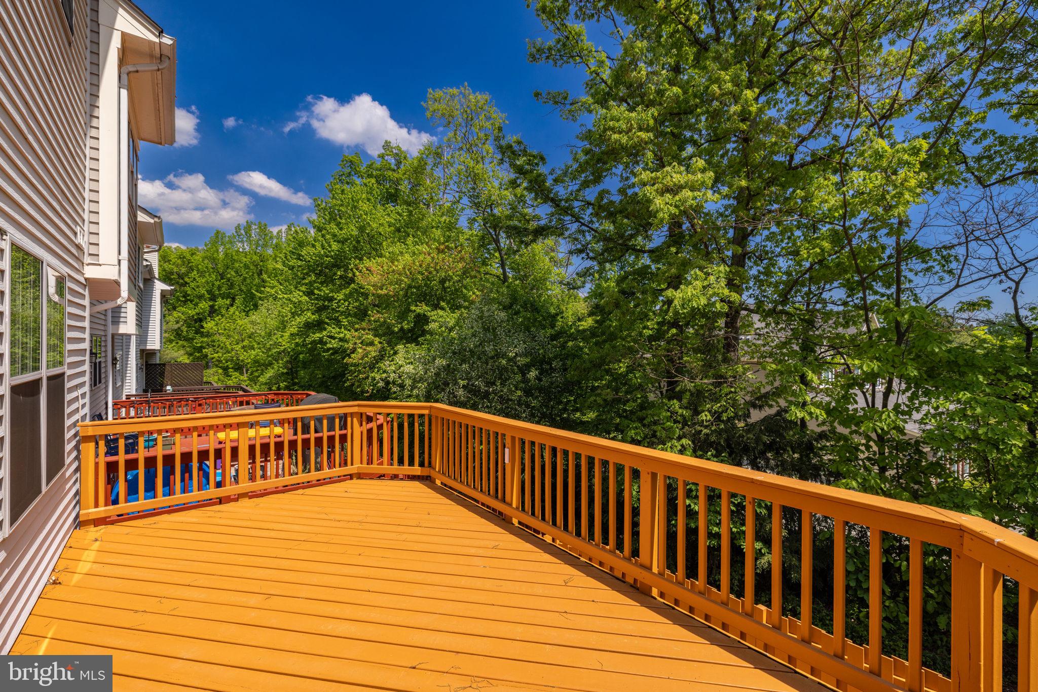 THE MEWS - Residential