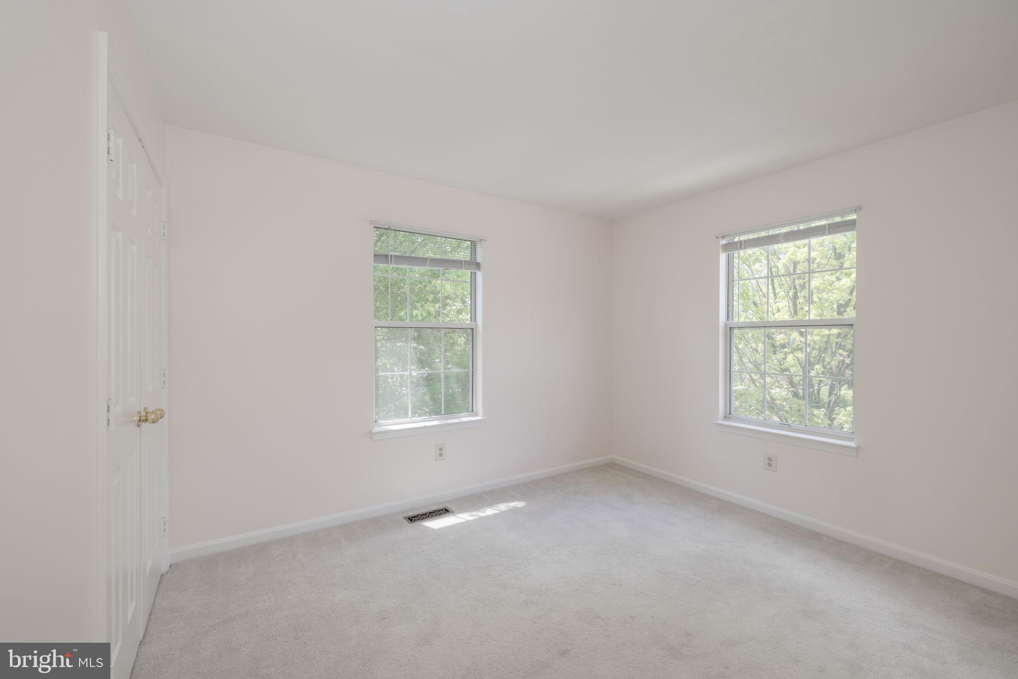 THE MEWS - Residential