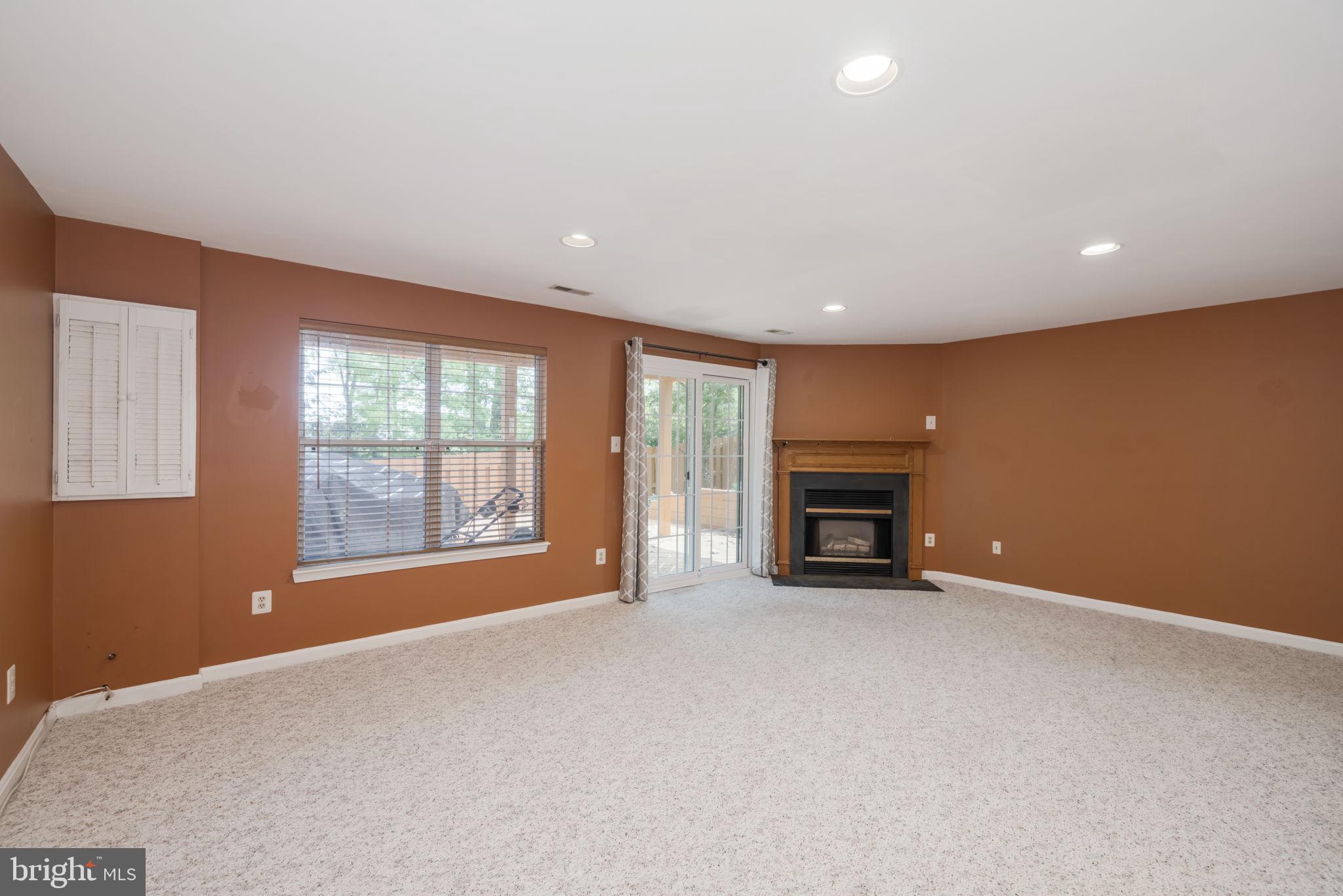 THE MEWS - Residential