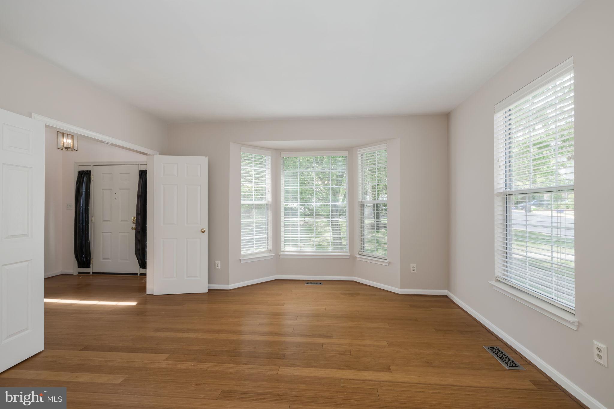 THE MEWS - Residential