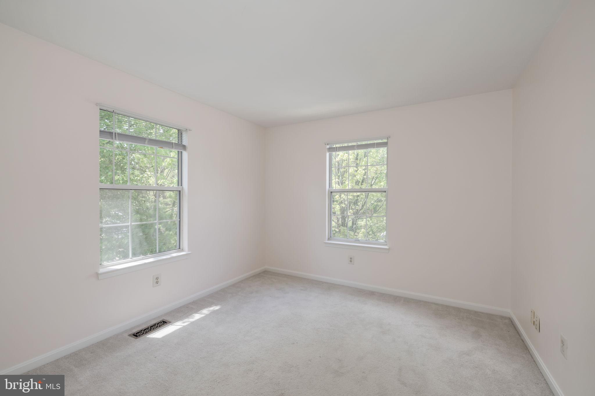 THE MEWS - Residential