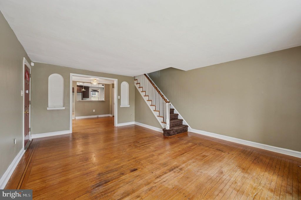 Photo of 6504 Oxford Avenue, PHILADELPHIA, PA 19111 (MLS # PAPH2463558)