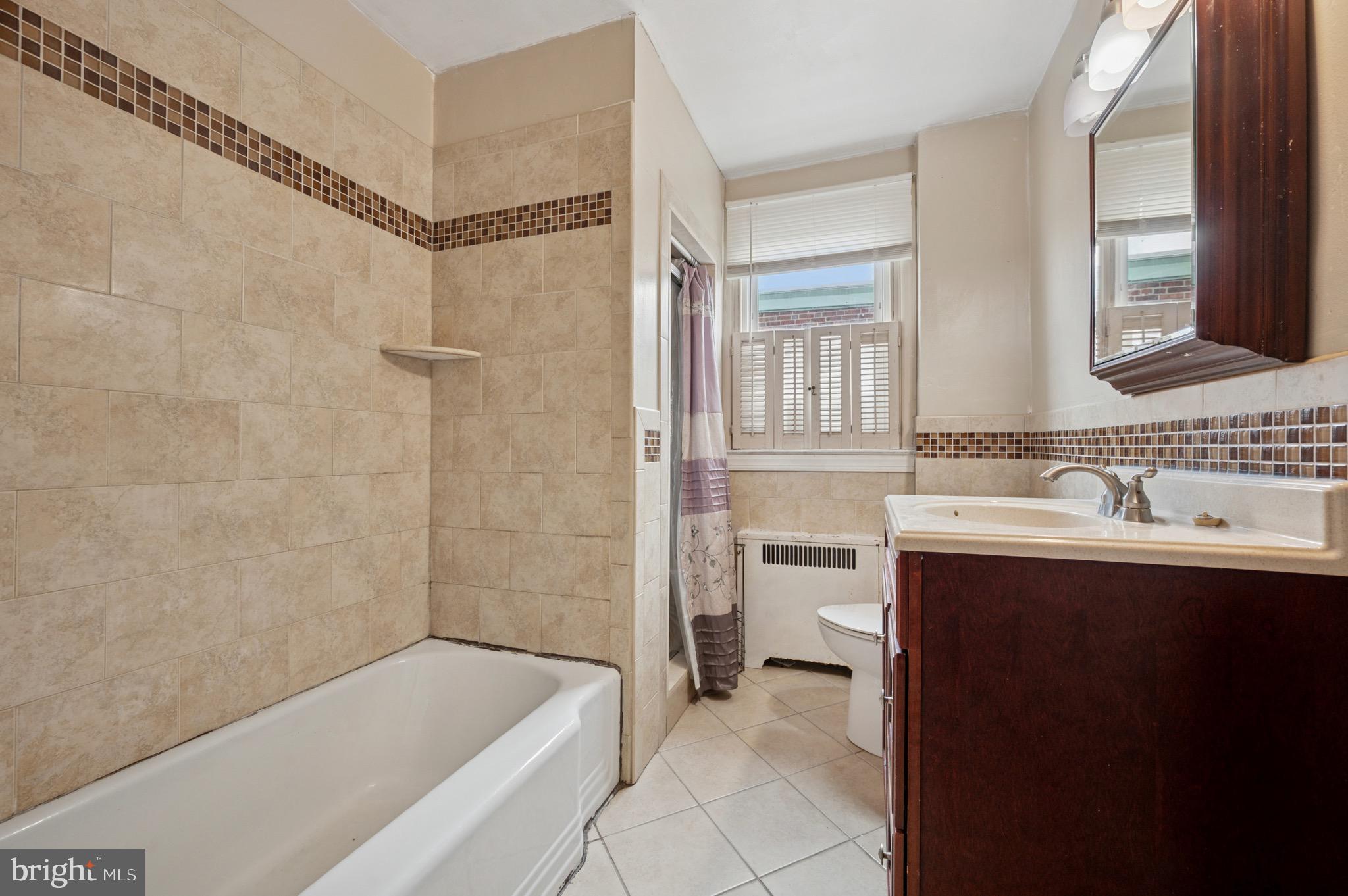 LAWNDALE - Residential