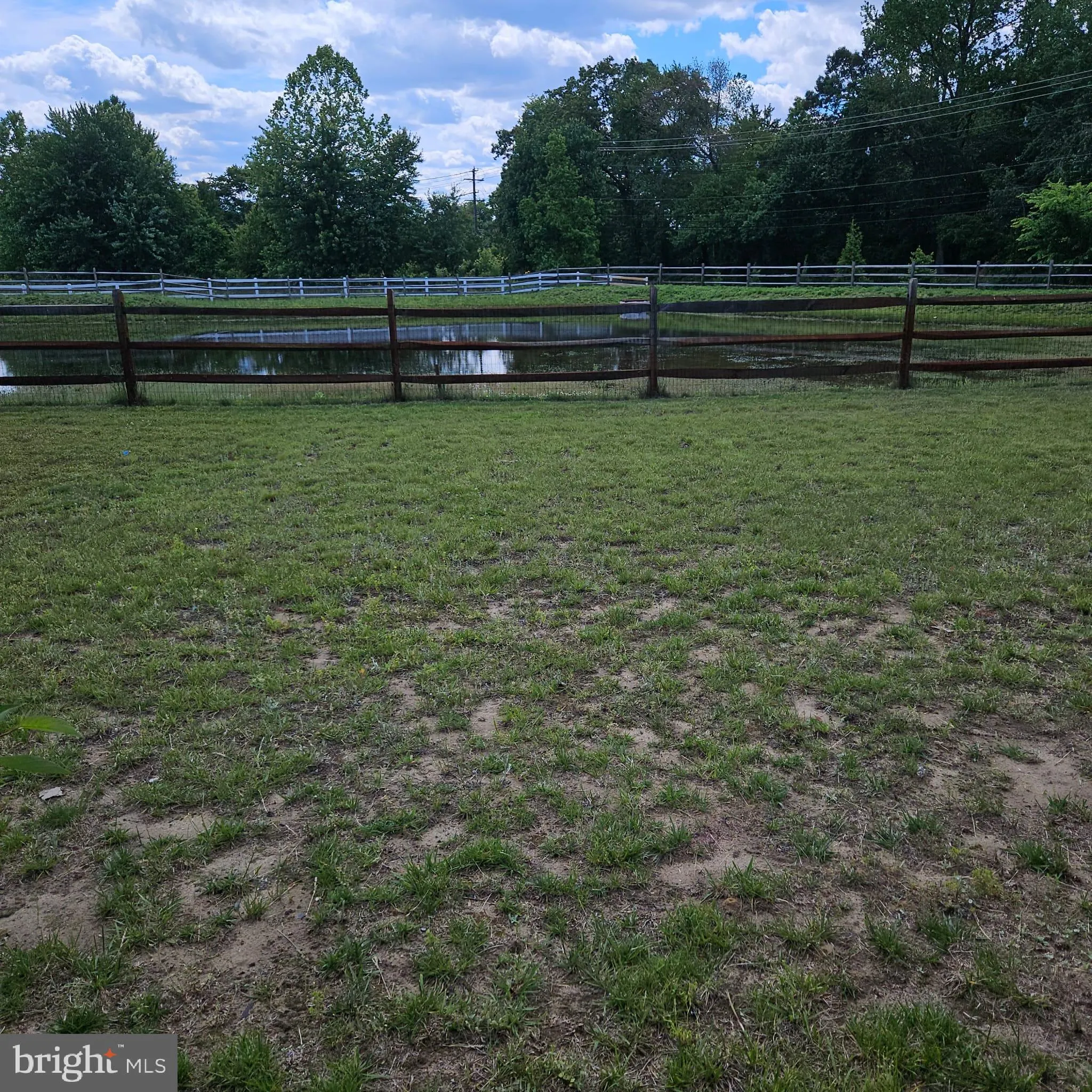 Burlington, New Jersey 08016, United States, 3 Bedrooms Bedrooms, ,3 BathroomsBathrooms,Residential,Active,190426