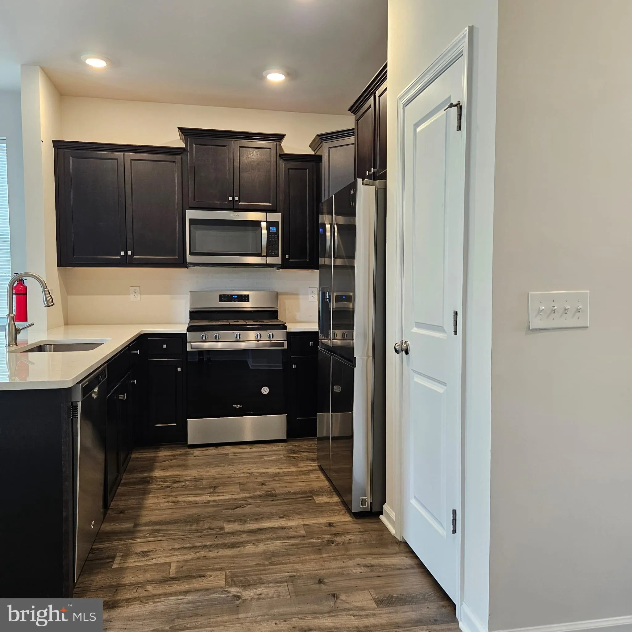 Burlington, New Jersey 08016, United States, 3 Bedrooms Bedrooms, ,3 BathroomsBathrooms,Residential,Active,190426