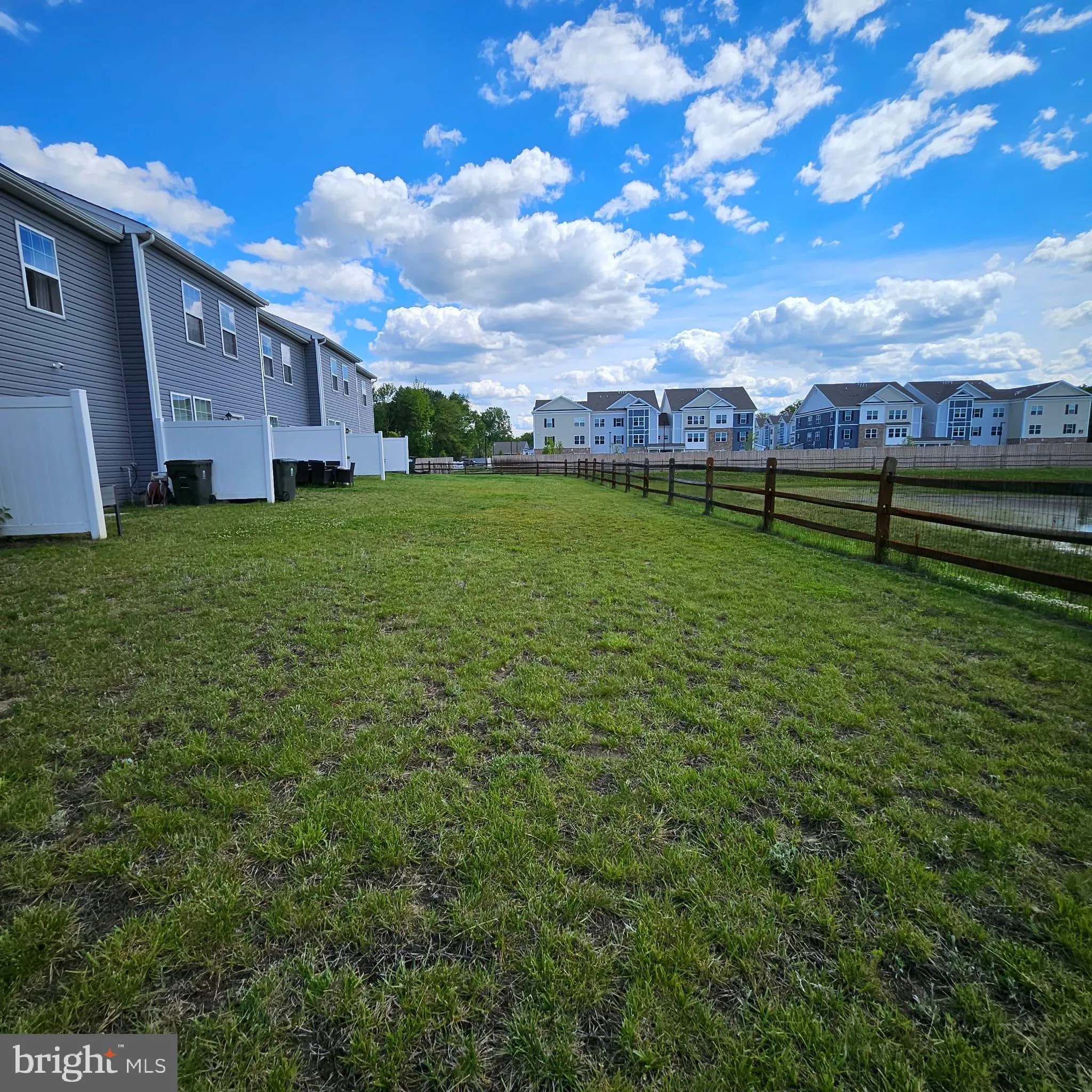 Burlington, New Jersey 08016, United States, 3 Bedrooms Bedrooms, ,3 BathroomsBathrooms,Residential,Active,190426