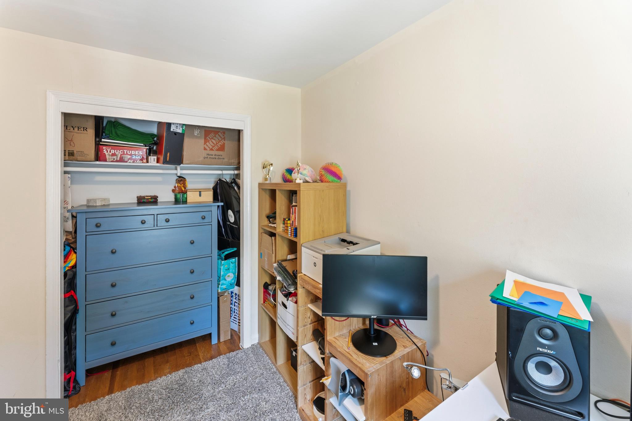 GLEN BRIAR - Residential