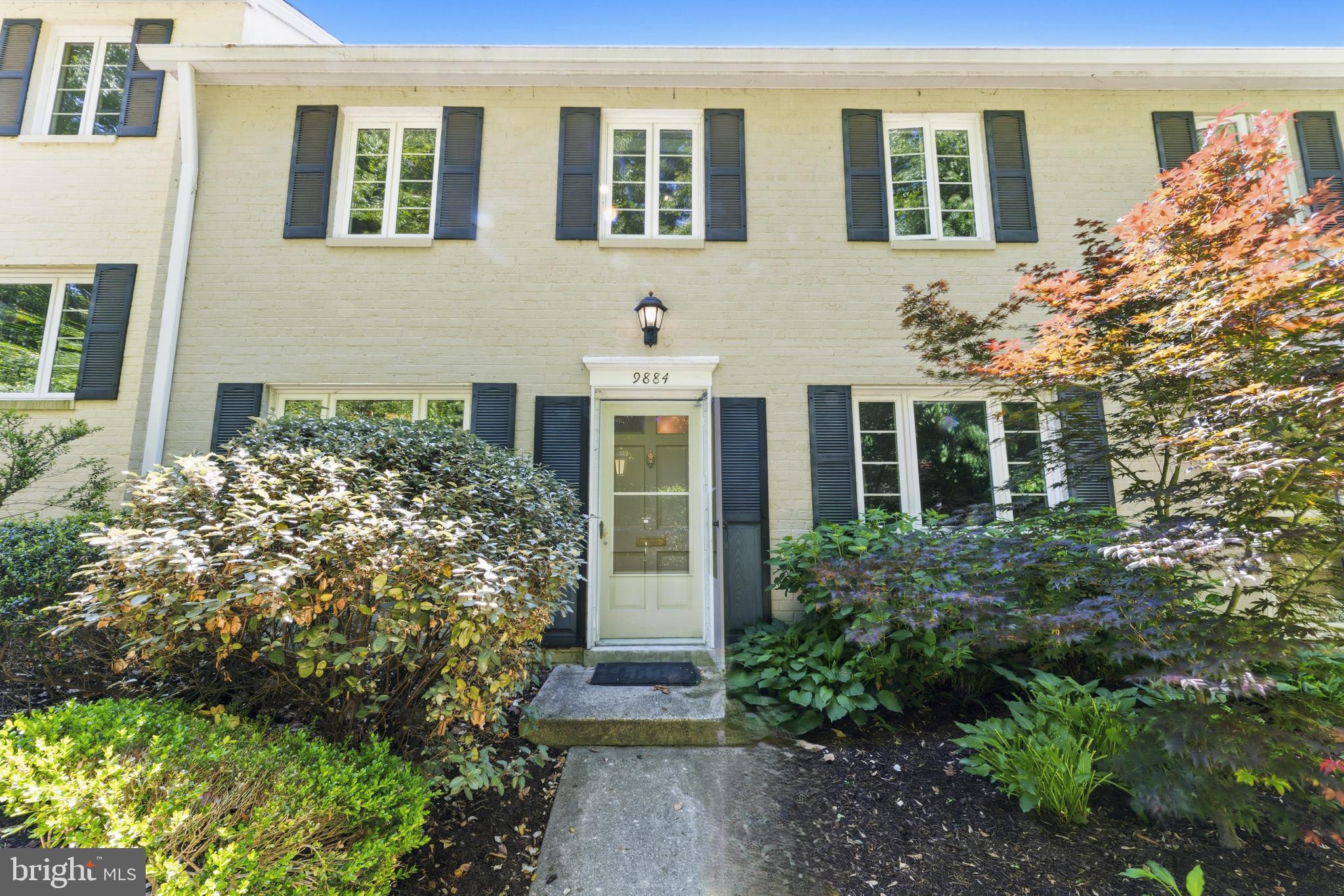 GLEN BRIAR - Residential