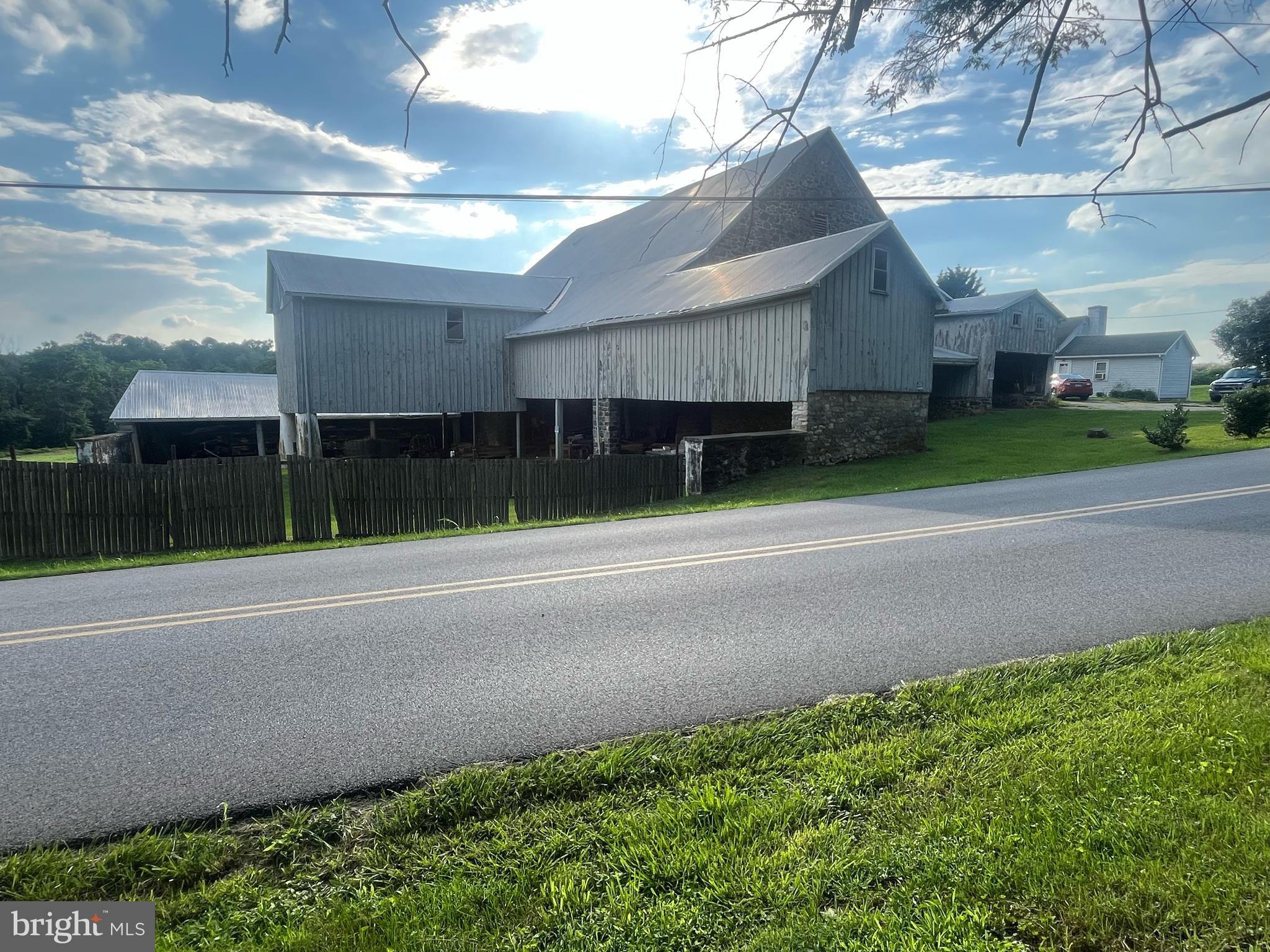 114 CHANDLER MILL ROAD