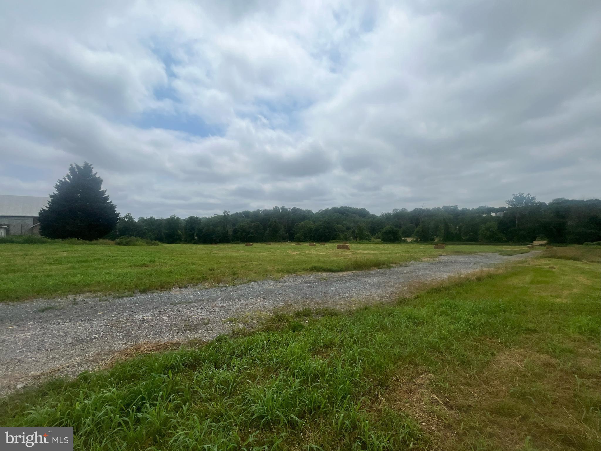 114 CHANDLER MILL ROAD