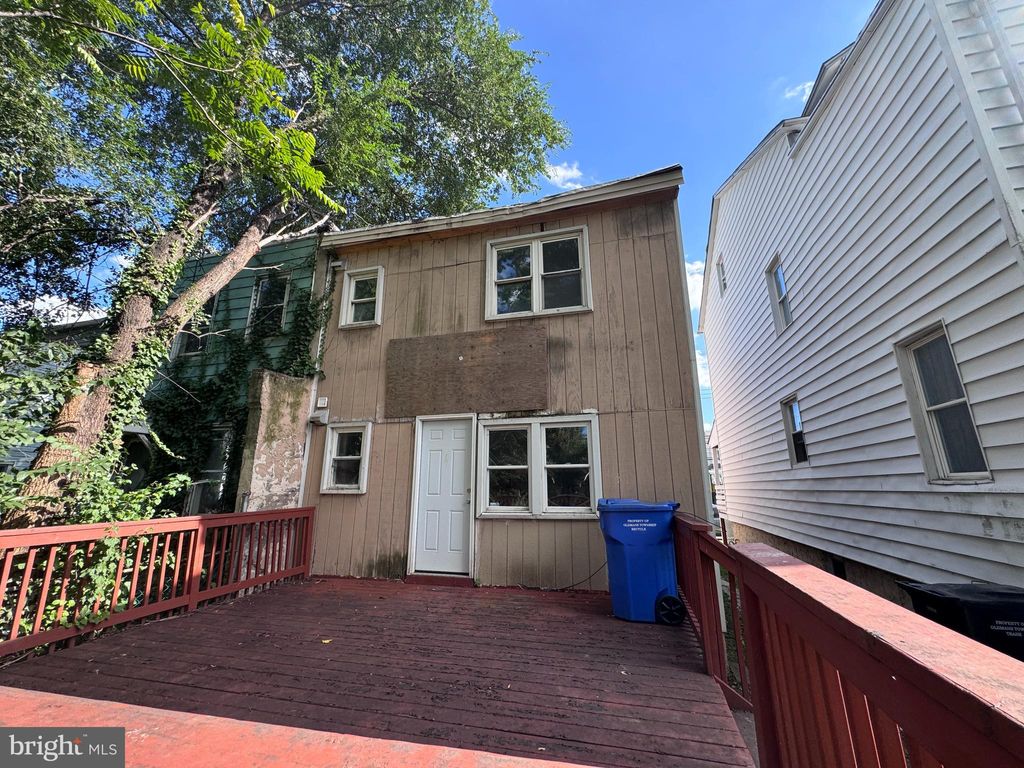 Photo of 215 N 9th Street, DARBY, PA 19023 (MLS # PADE2101692)