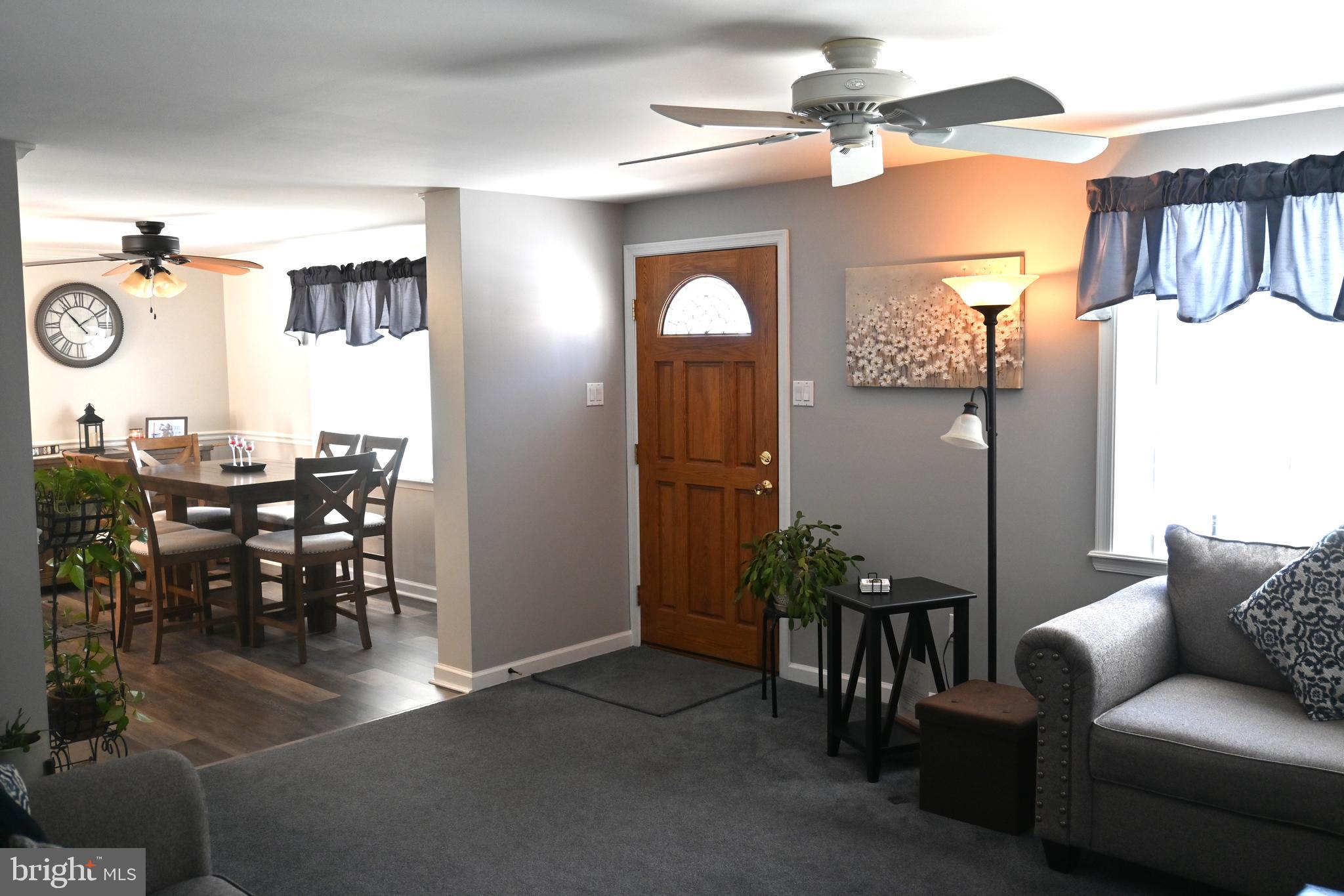 COLONIAL PARK - Residential