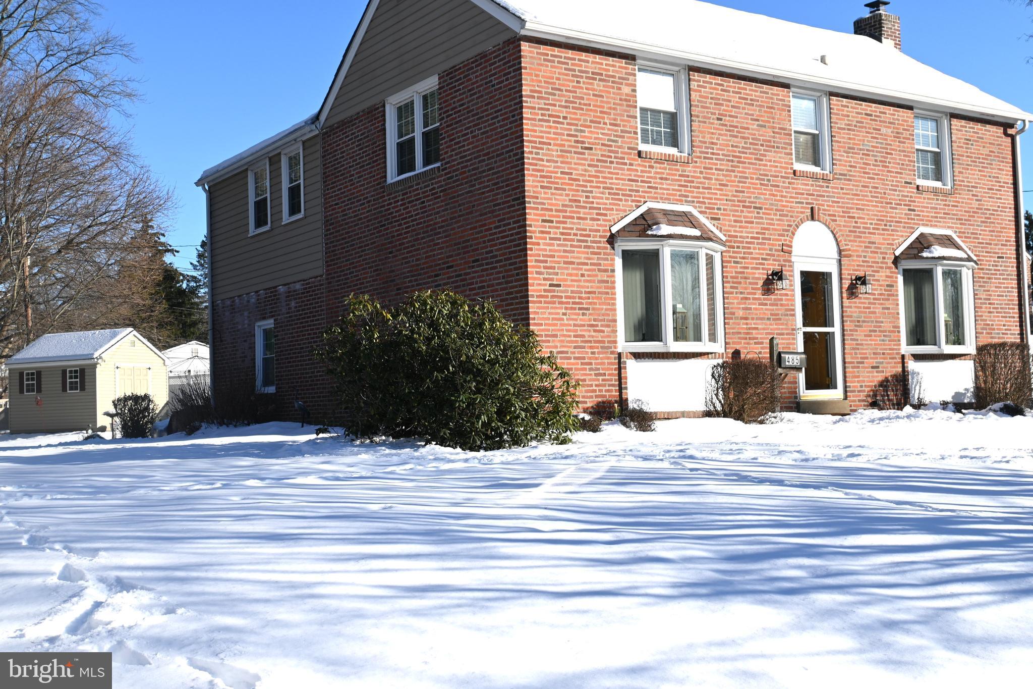 COLONIAL PARK - Residential