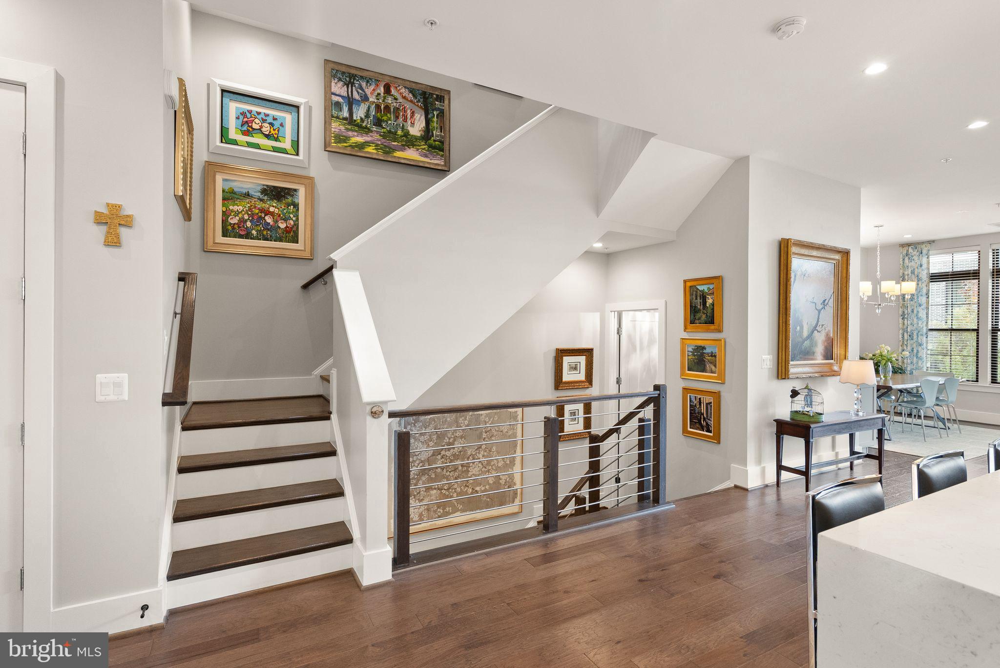 ONE LOUDOUN - Residential