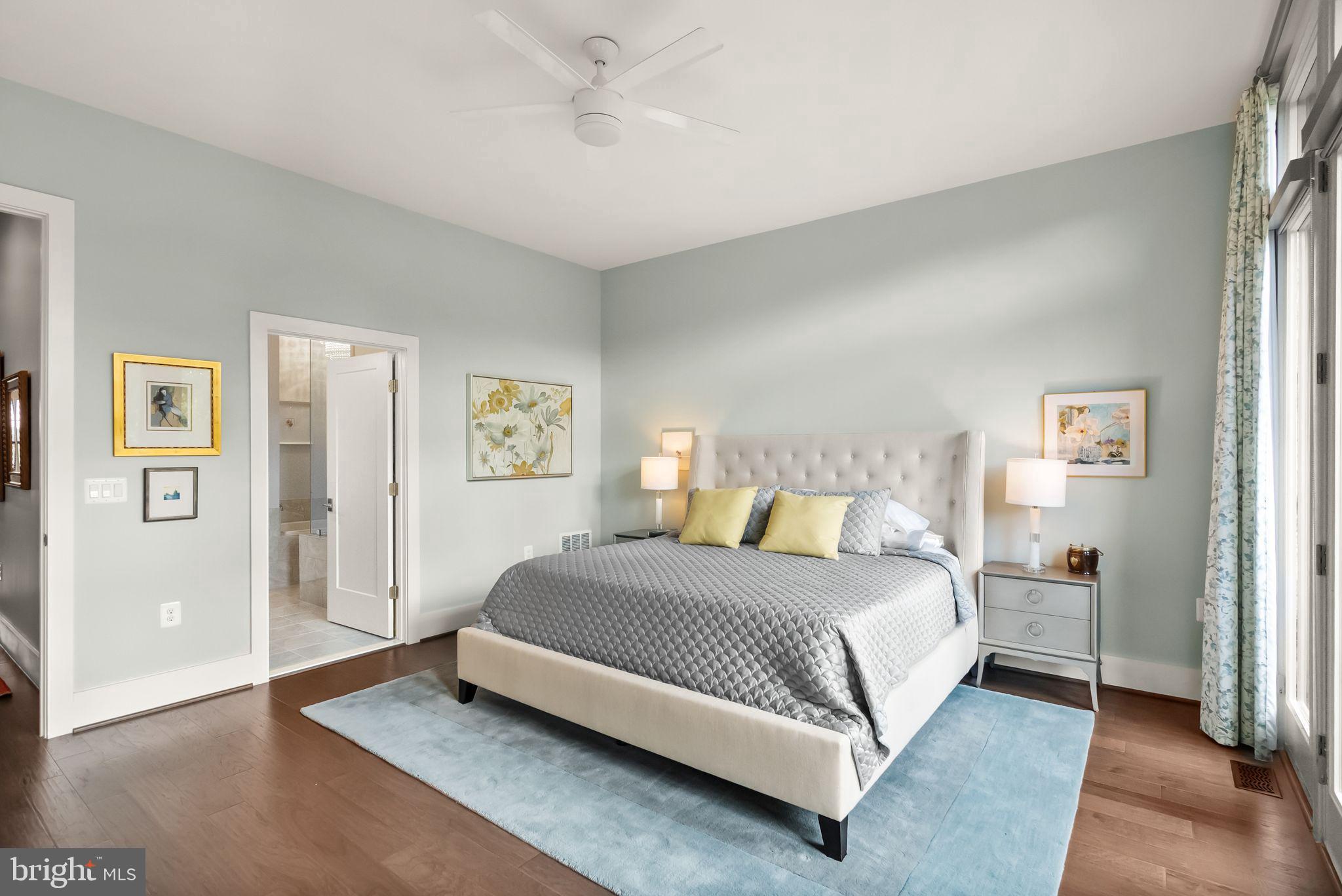 ONE LOUDOUN - Residential