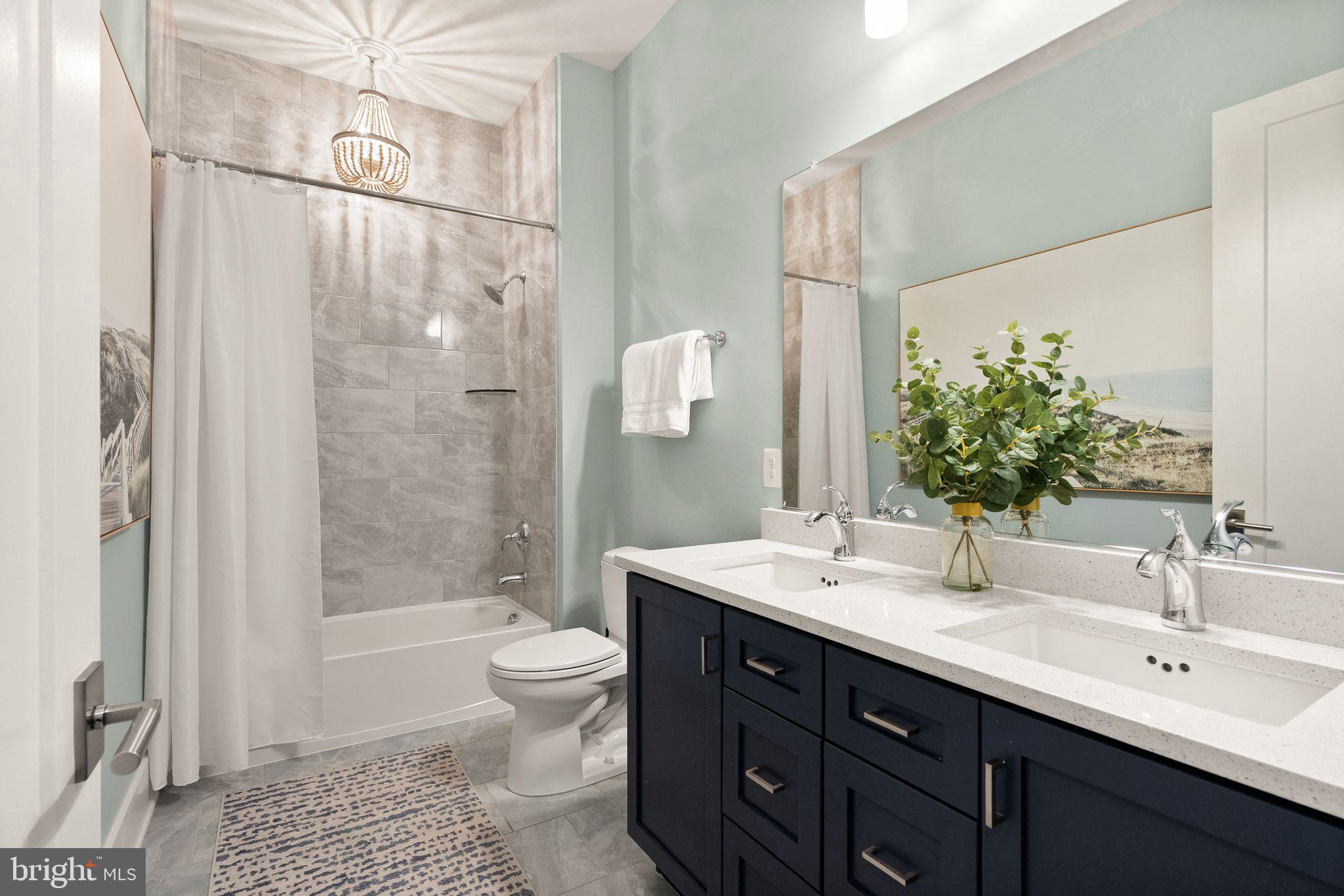 ONE LOUDOUN - Residential