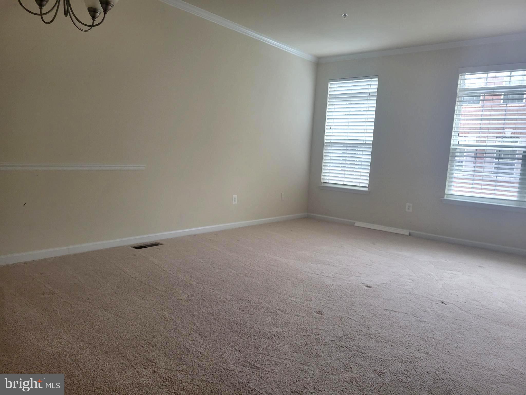 GATEWAY COMMONS - Residential Lease