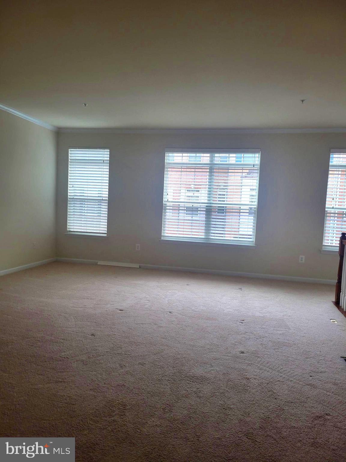 GATEWAY COMMONS - Residential Lease