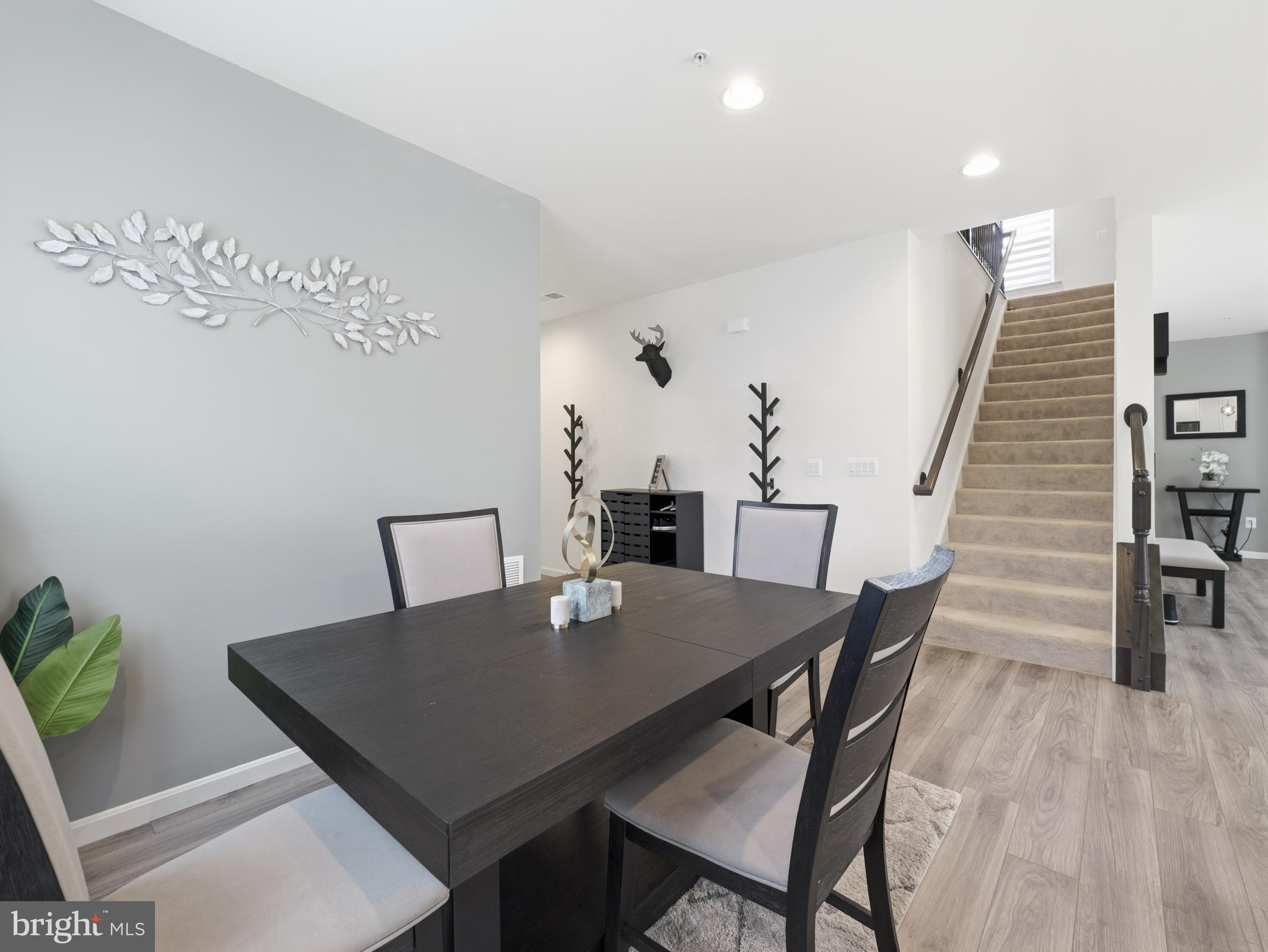 12423 GEMSTONE DRIVE