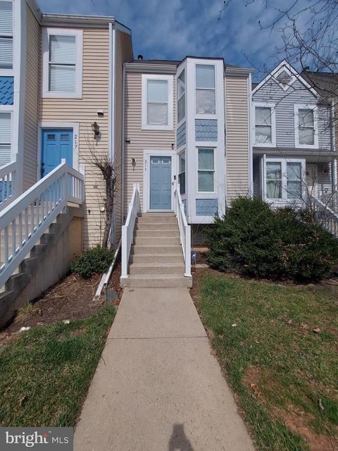 Townhouse For Sale - 219 Sycamore Ridge Road<br/> LAUREL, MD 20724