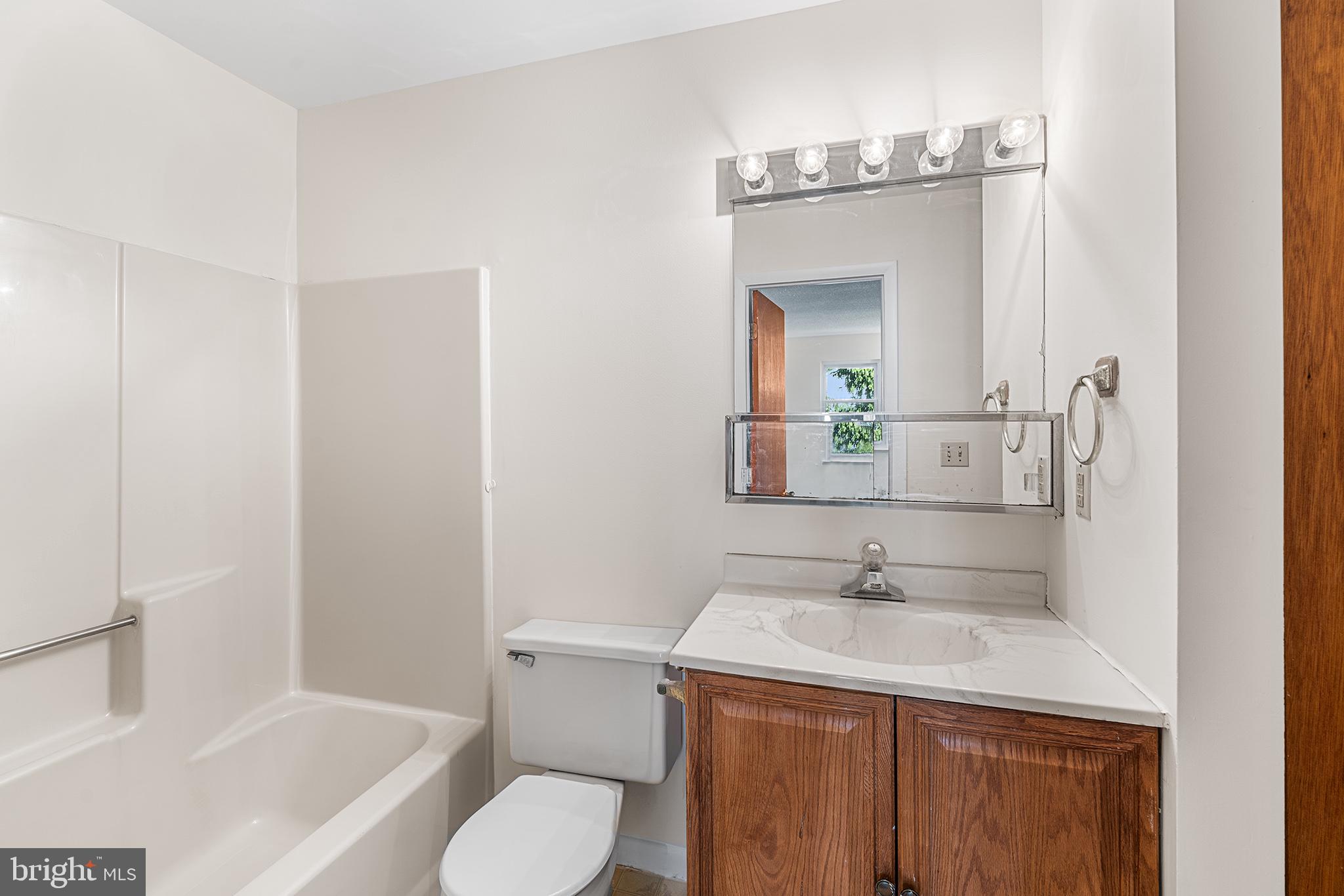 SPRINGETTSBURY TWP - Residential