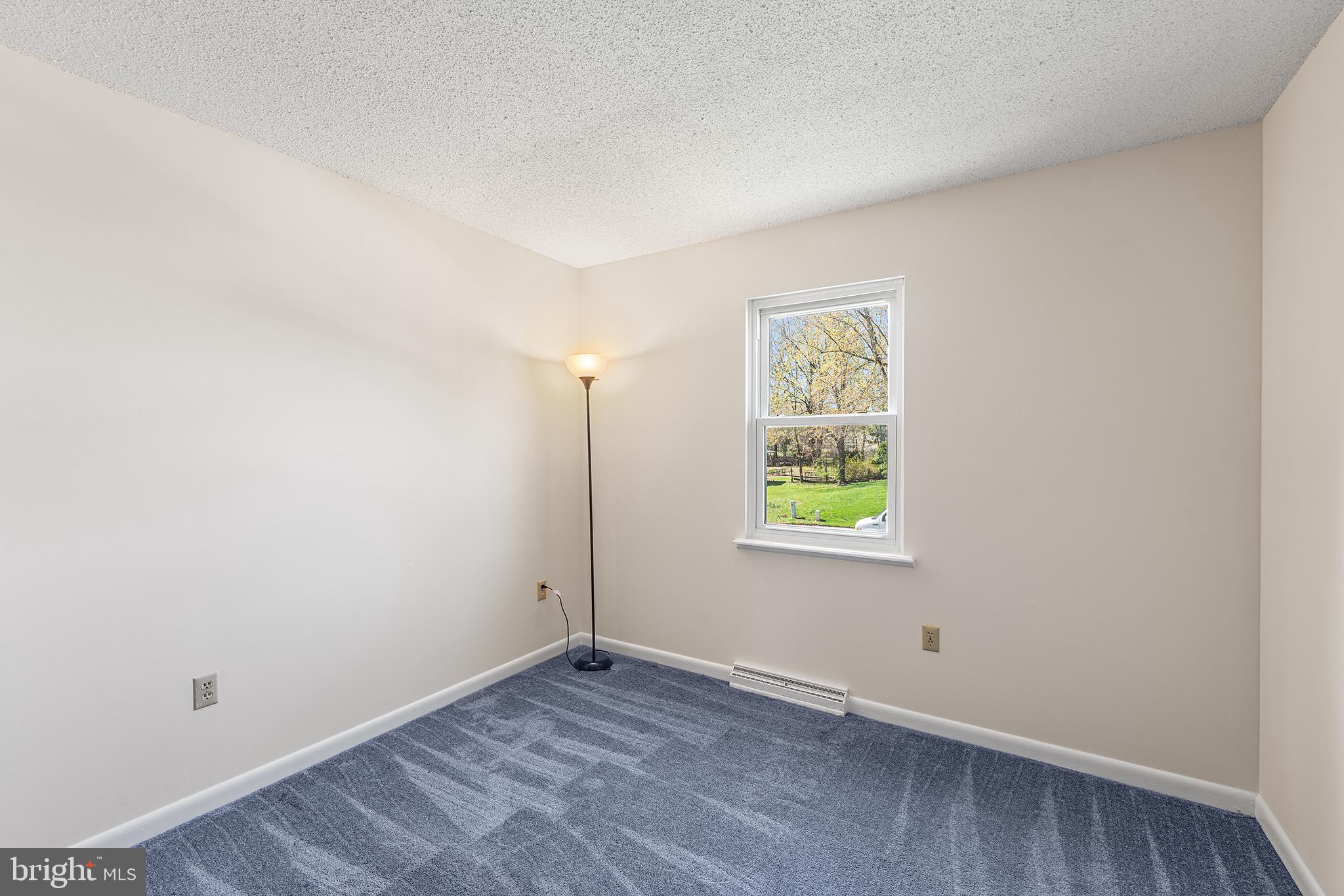 SPRINGETTSBURY TWP - Residential