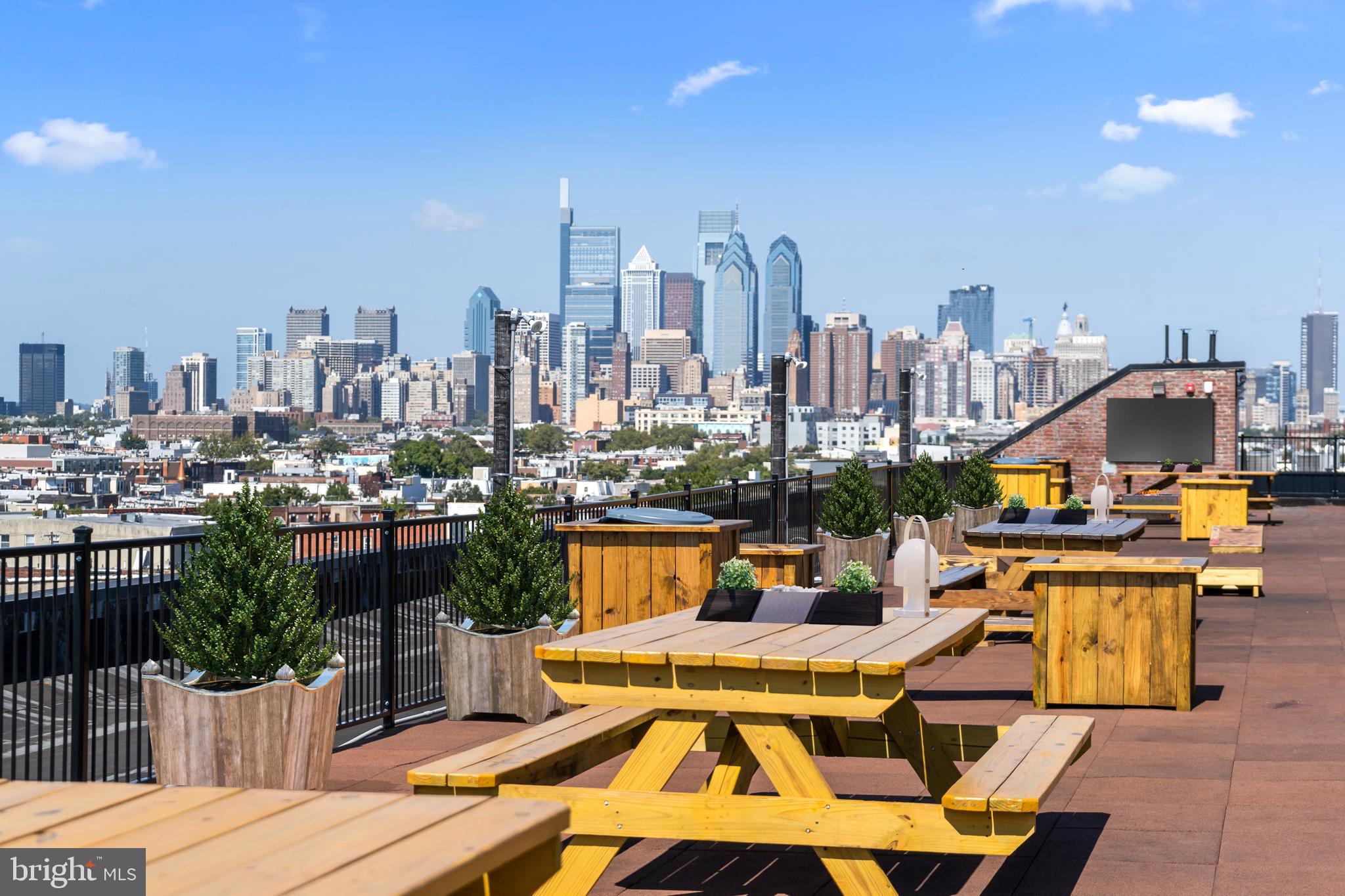 LOWER MOYAMENSING - Residential Lease