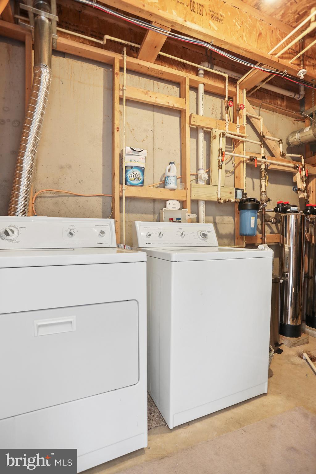 BRUNSWICK - Residential