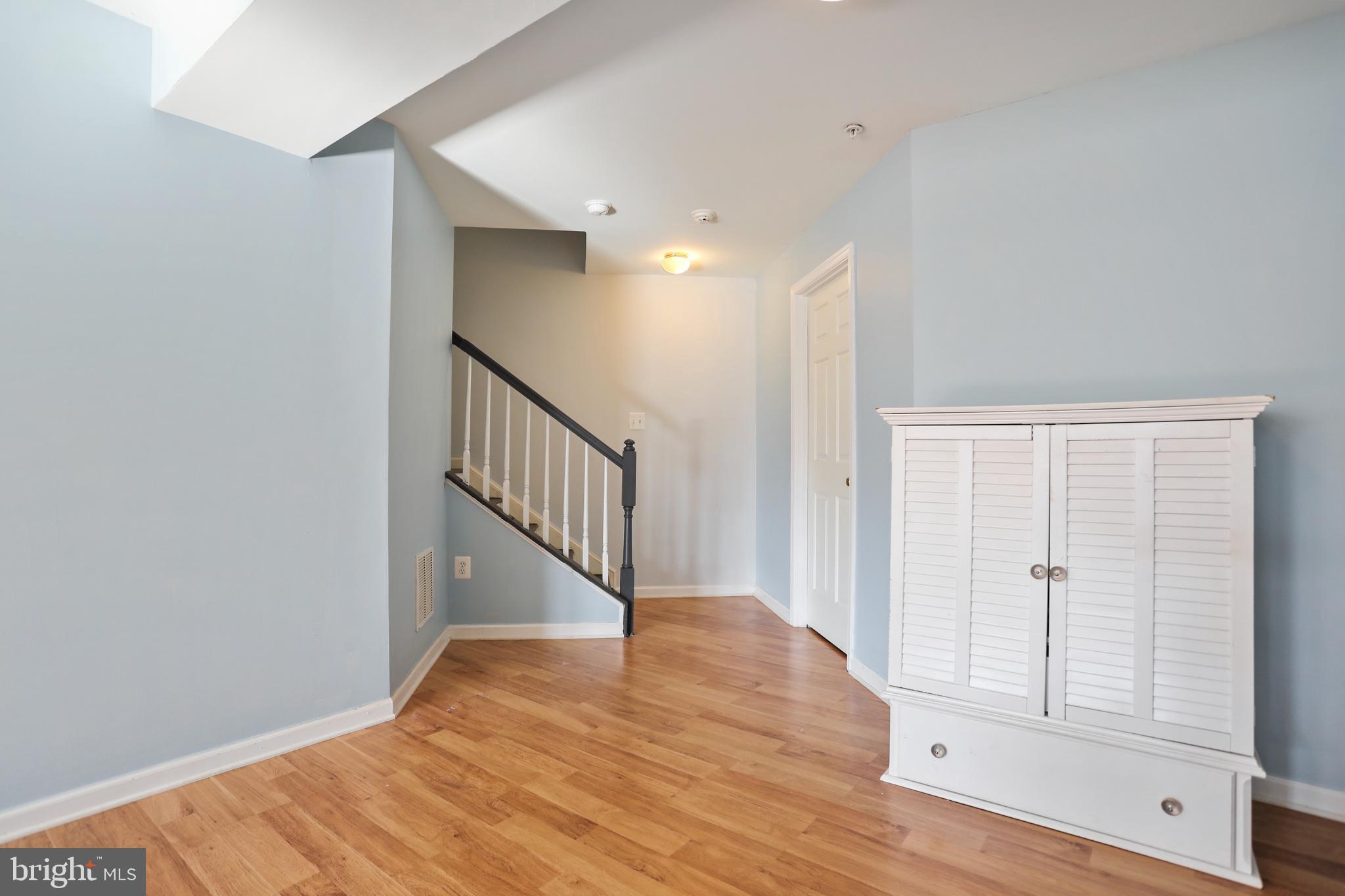 BRUNSWICK - Residential