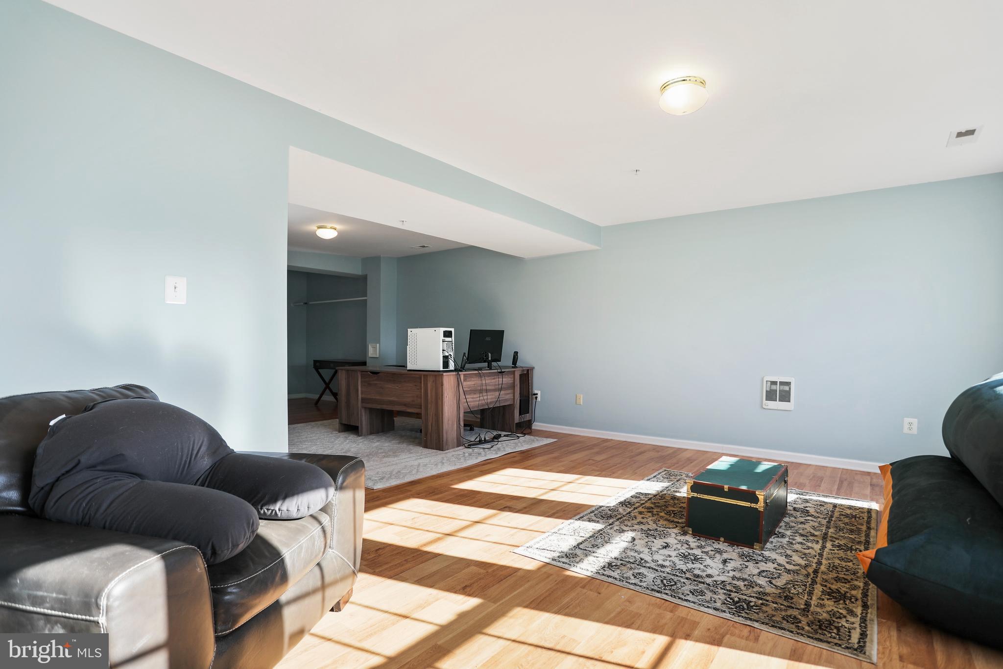 BRUNSWICK - Residential