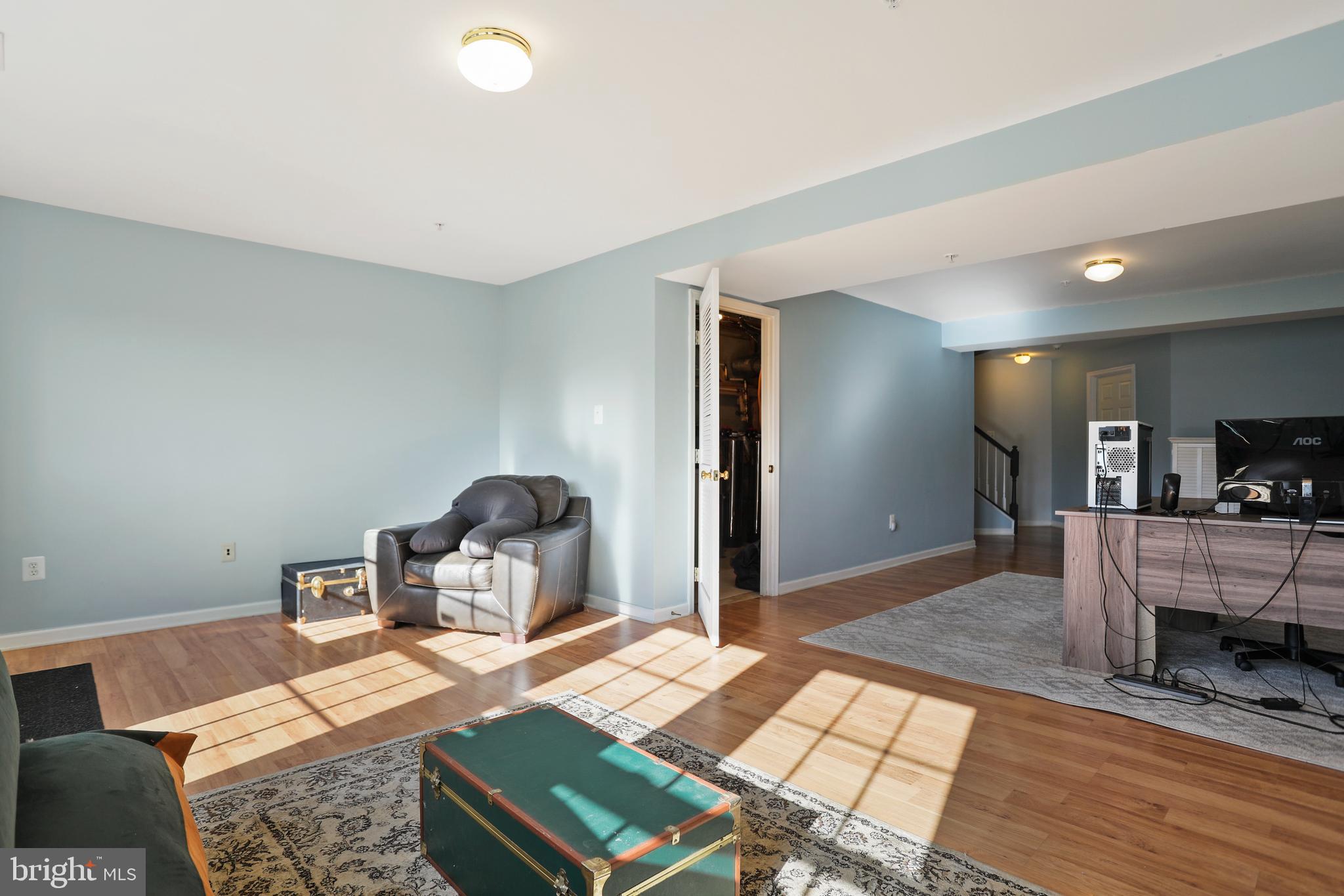 BRUNSWICK - Residential