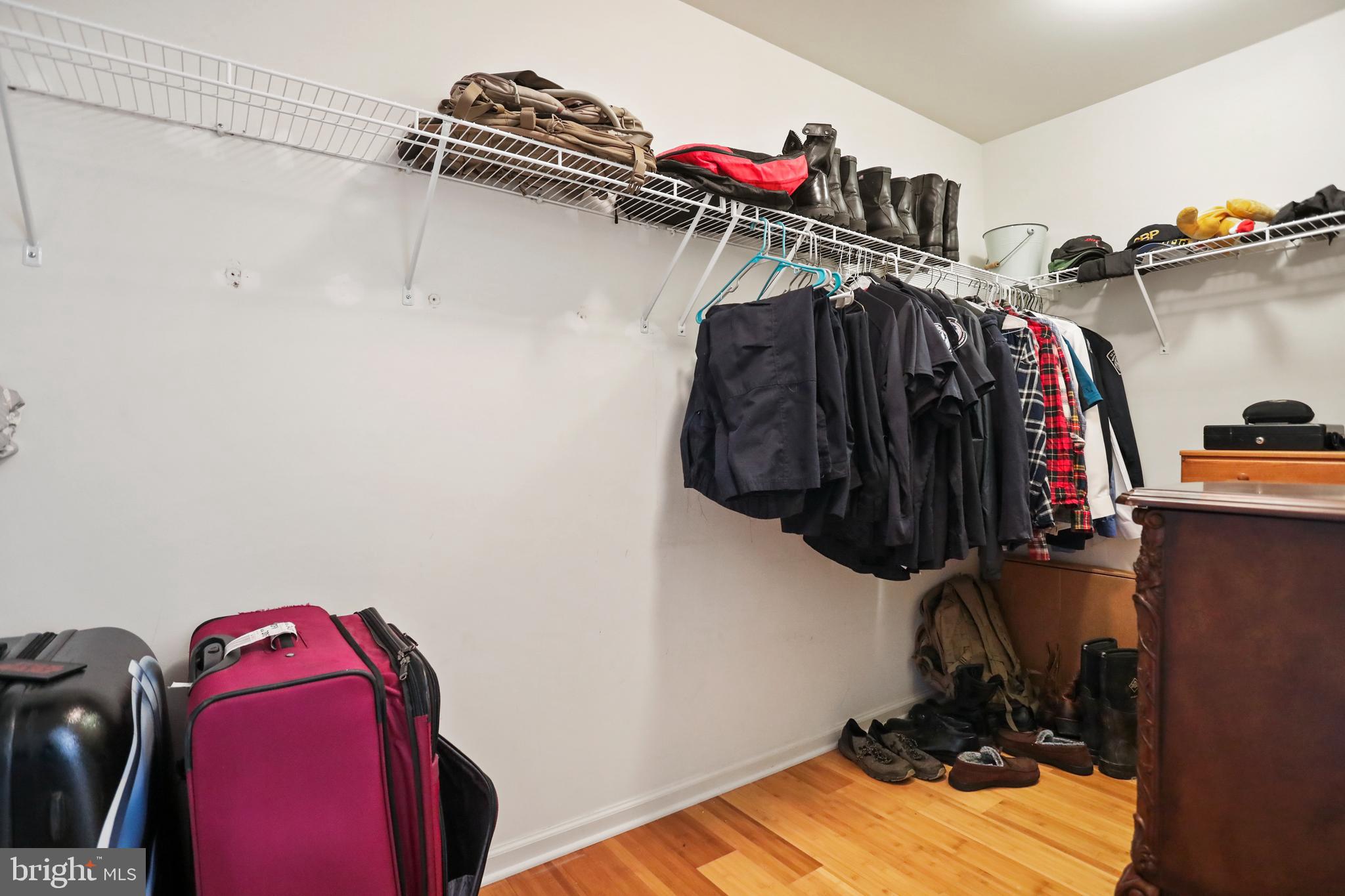 BRUNSWICK - Residential