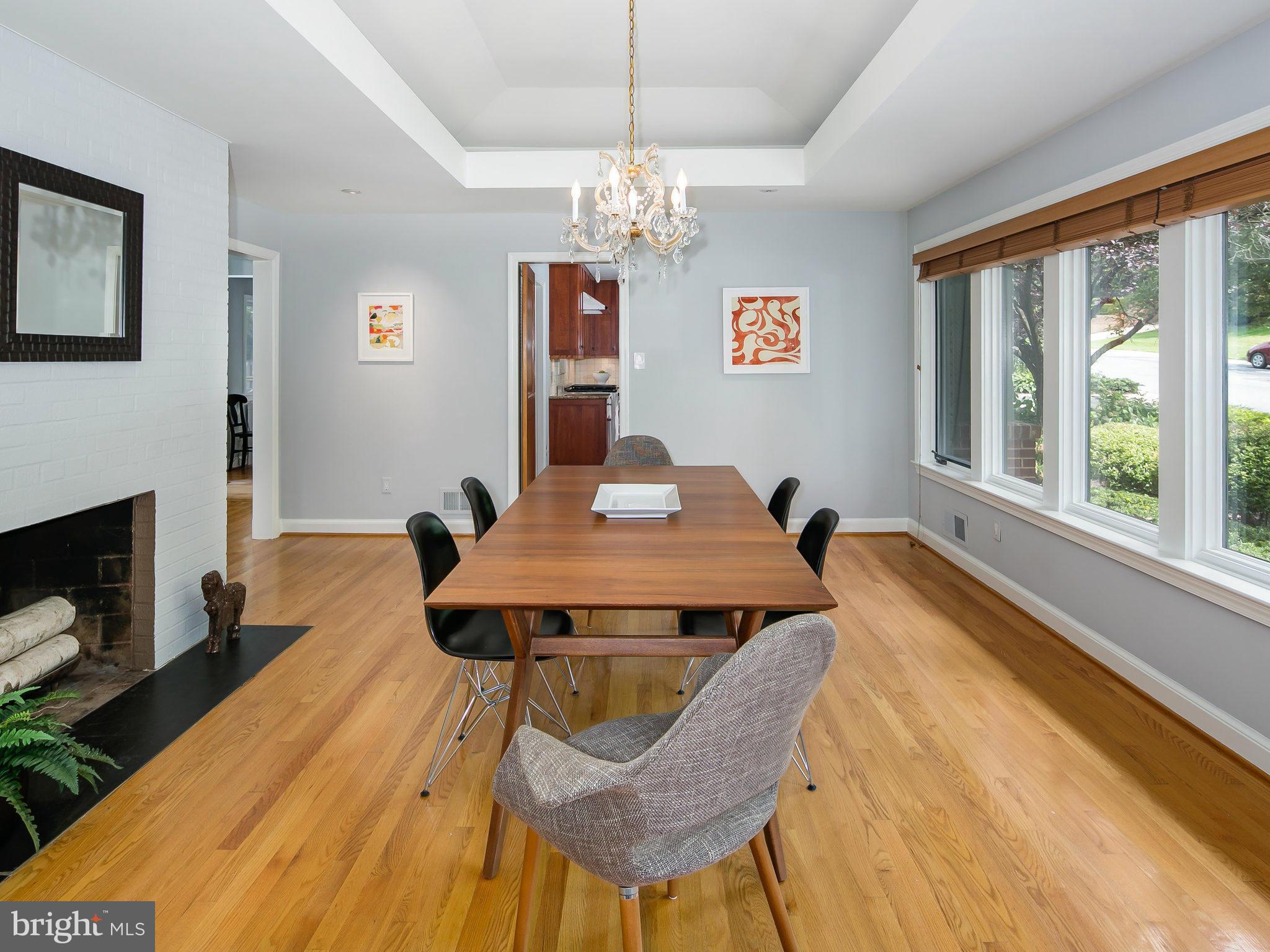 TULIP HILL - Residential