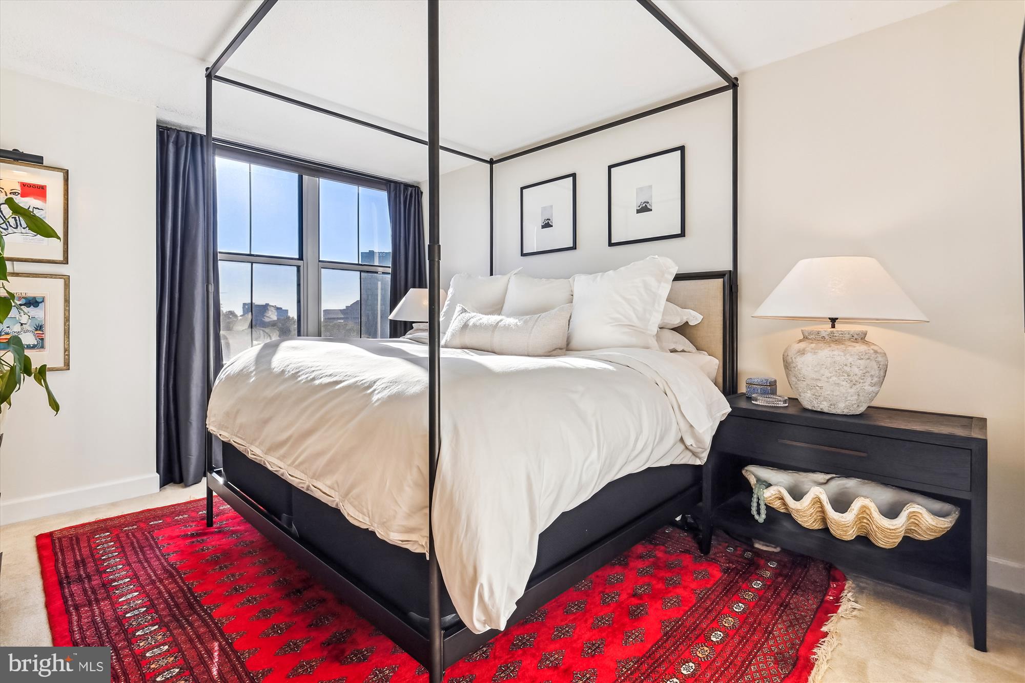 CARLTON HOUSE - Residential