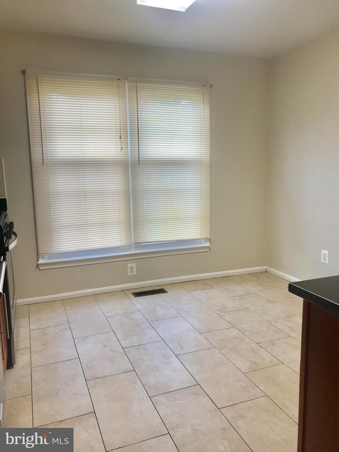 LAYHILL SQUARE - Residential Lease