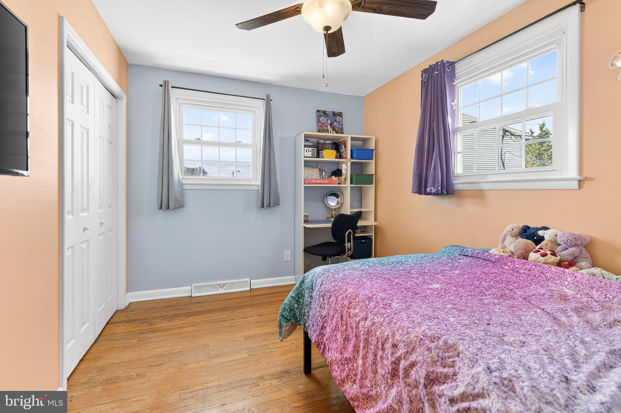 QUAKER HILLS - Residential