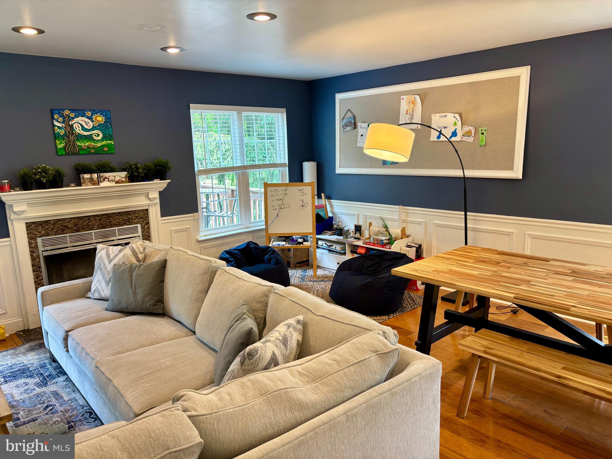 EXTON STATION - Residential