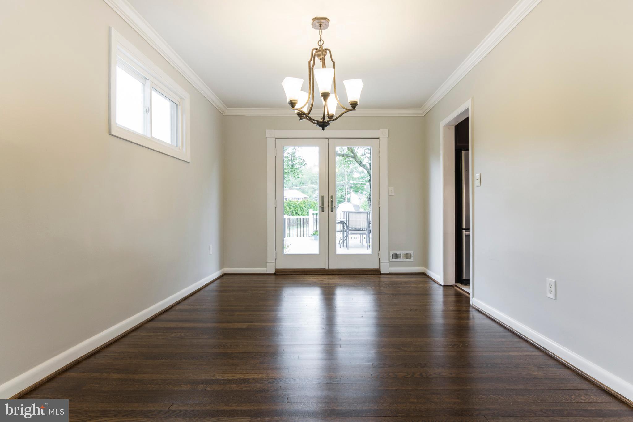 DULANEY VILLAGE - Residential