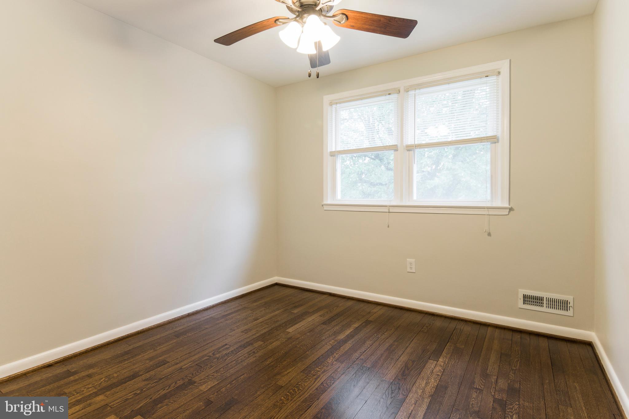 DULANEY VILLAGE - Residential