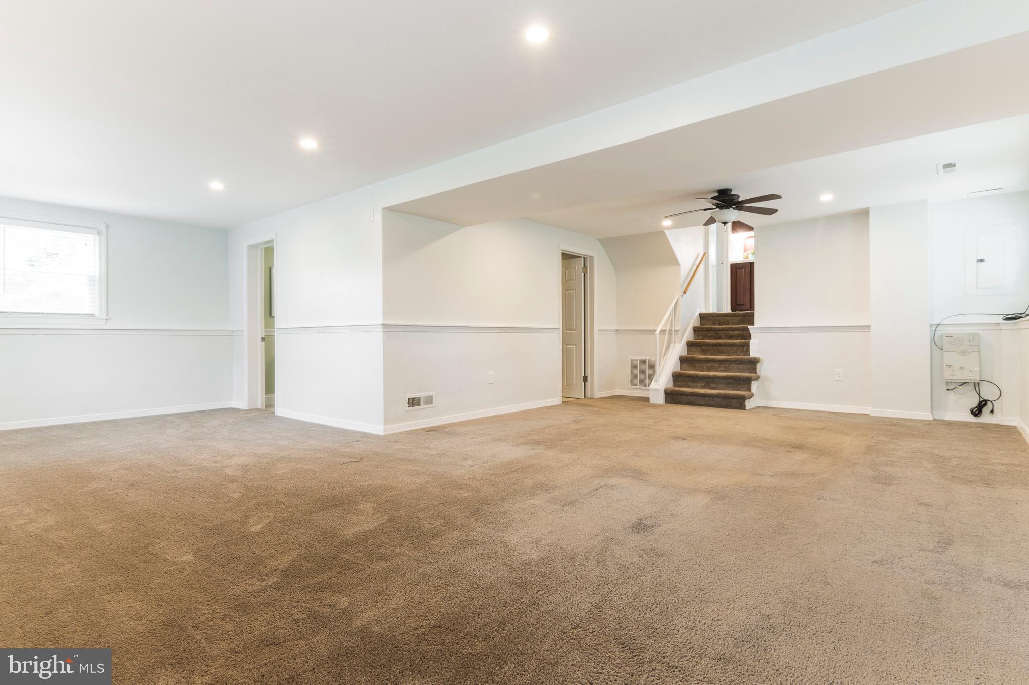 DULANEY VILLAGE - Residential