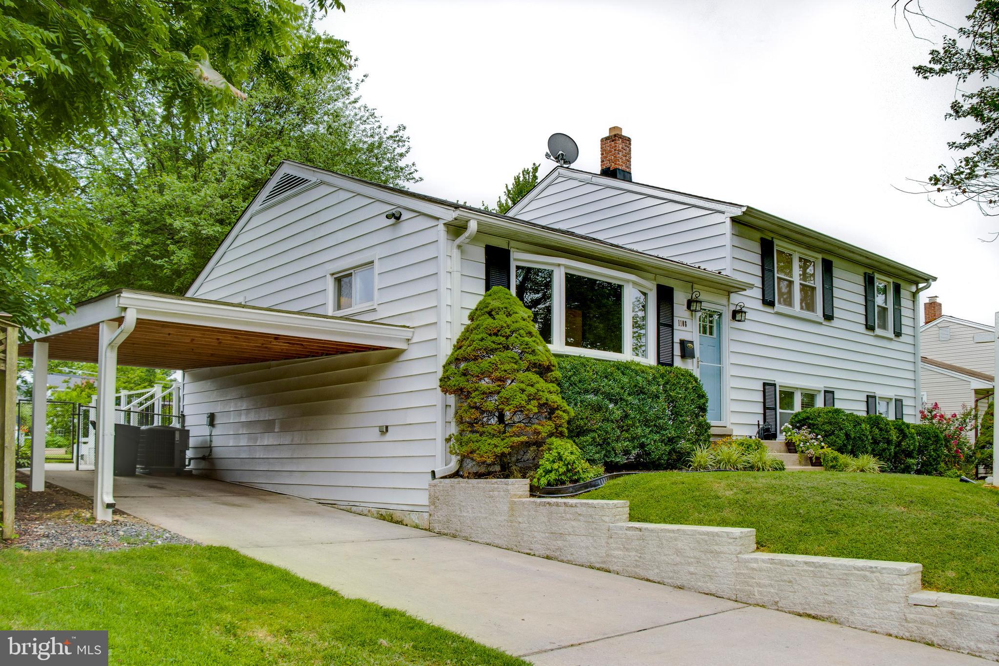 DULANEY VILLAGE - Residential