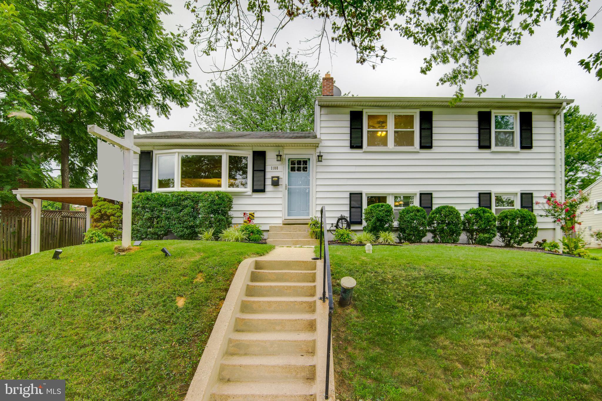 DULANEY VILLAGE - Residential