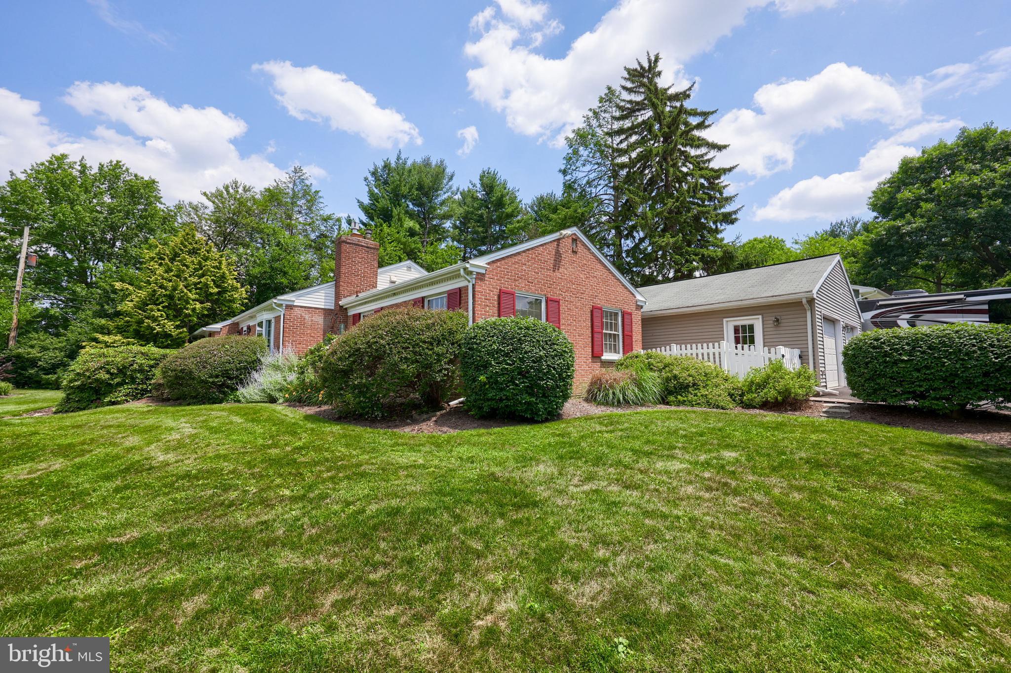 STURBRIDGE VILLAGE - Residential