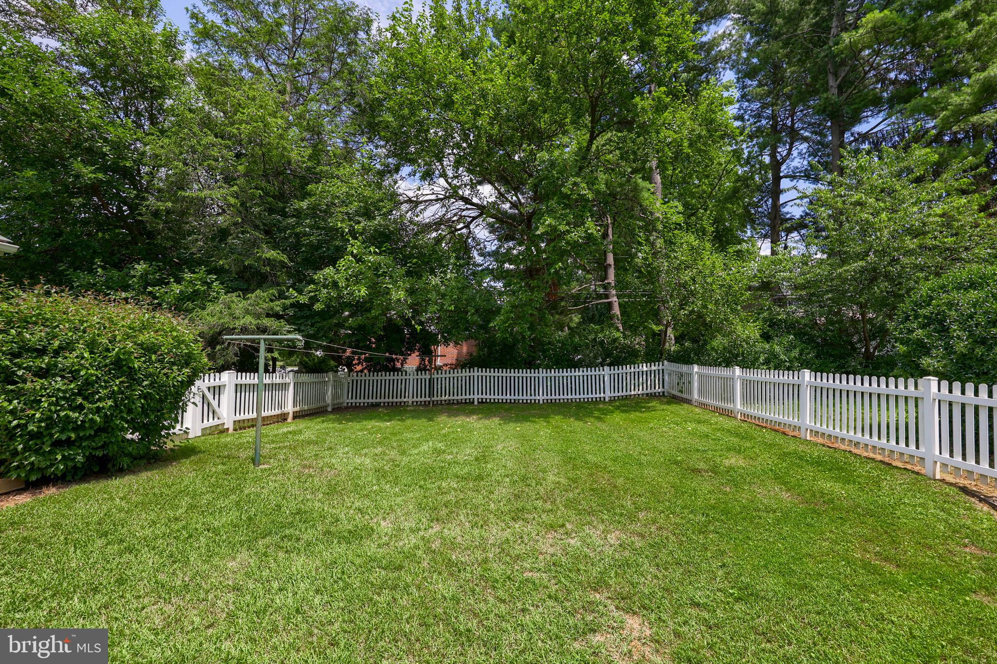 STURBRIDGE VILLAGE - Residential