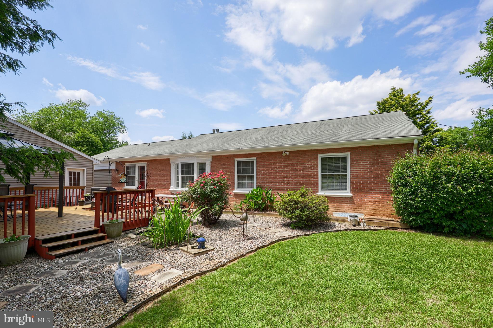 STURBRIDGE VILLAGE - Residential