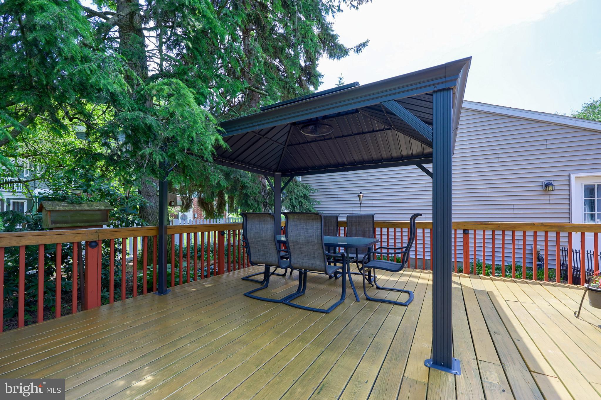 STURBRIDGE VILLAGE - Residential